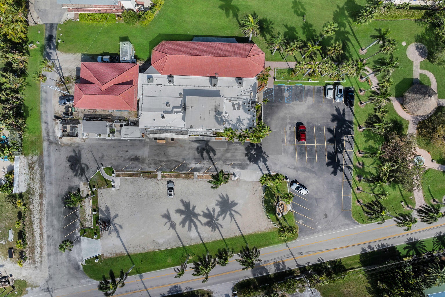 Landmark Restaurant & Bar & Banquet Hall, 700 West Ocean Drive, Key Colony Beach, FL 33051