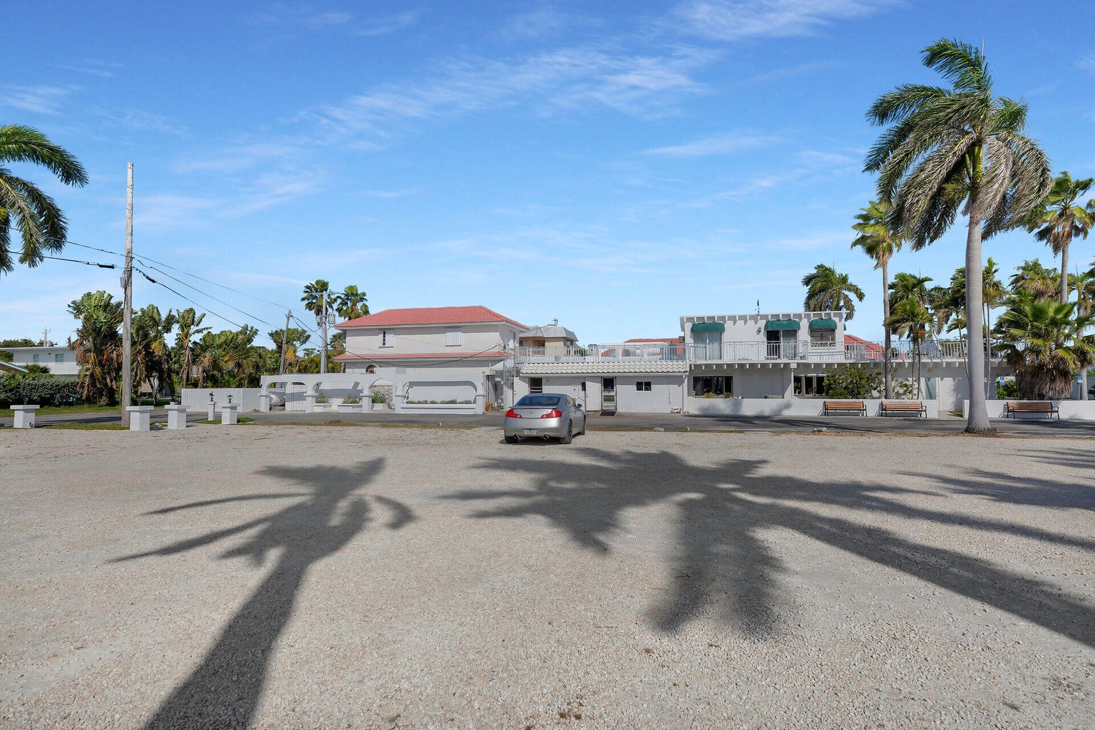 Landmark Restaurant & Bar & Banquet Hall, 700 West Ocean Drive, Key Colony Beach, FL 33051