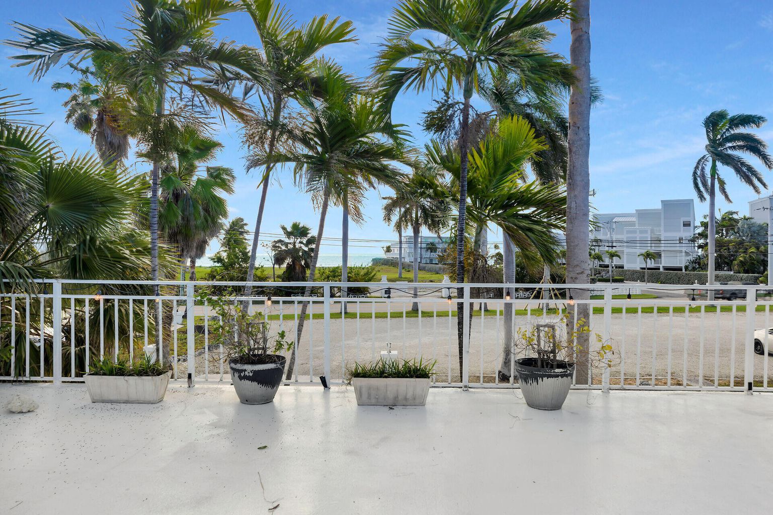 Landmark Restaurant & Bar & Banquet Hall, 700 West Ocean Drive, Key Colony Beach, FL 33051