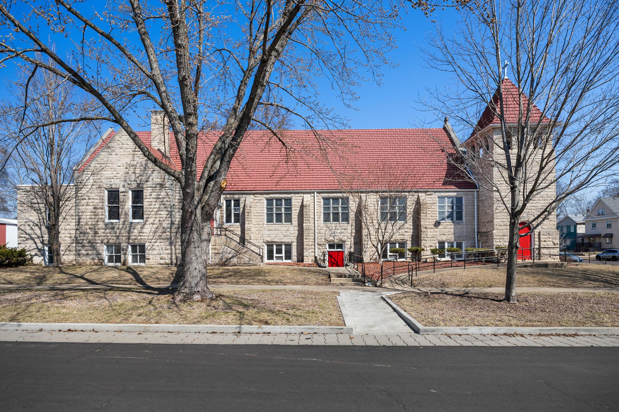 1601 NE Madison Avenue - Church Redevelopment, 1601 NE MADISON Avenue, Peoria, IL 61603