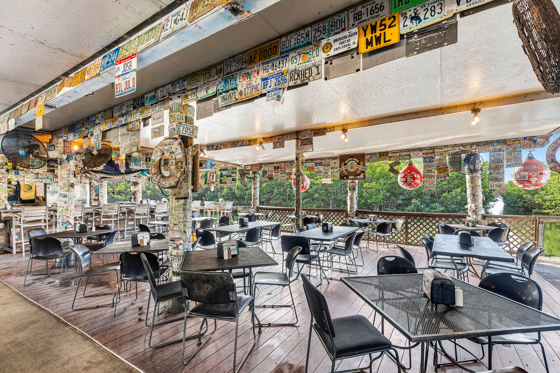 World Famous Alabama Jacks Restaurant and Bar, 58000 Card Sound Road, Key Largo, FL 33037