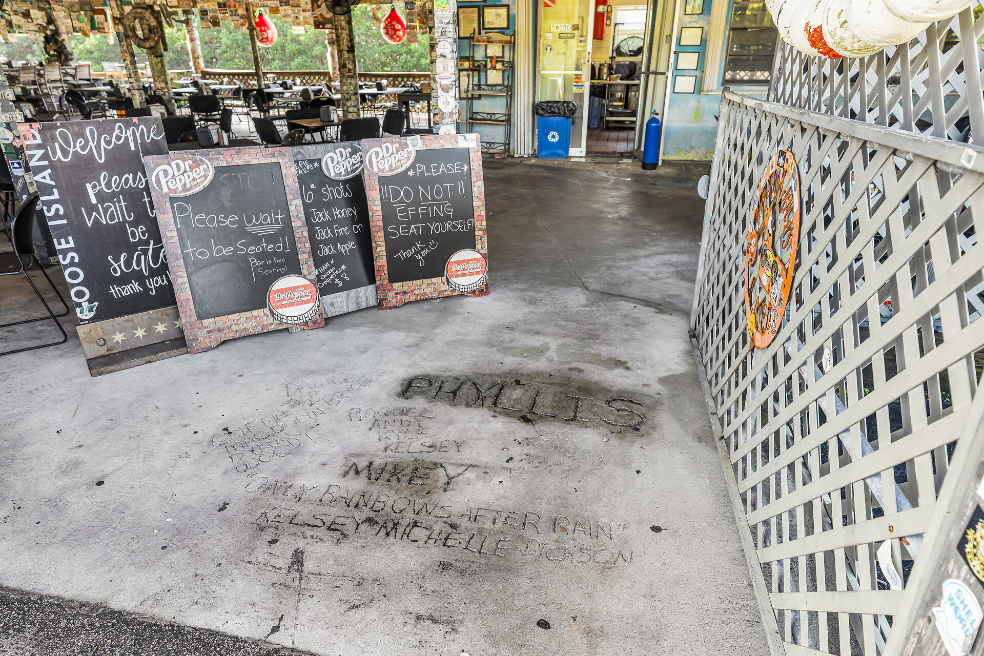 World Famous Alabama Jacks Restaurant and Bar, 58000 Card Sound Road, Key Largo, FL 33037