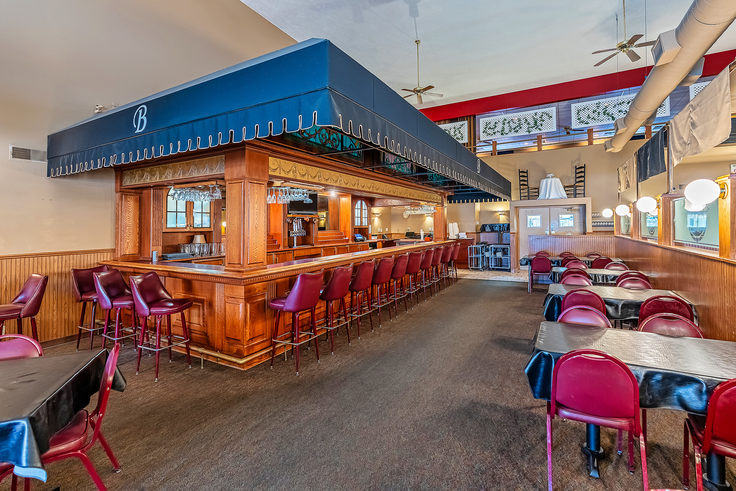 123 N. Mill Street - Turnkey Restaurant, 123 North Mill Street, Pontiac, IL 61764