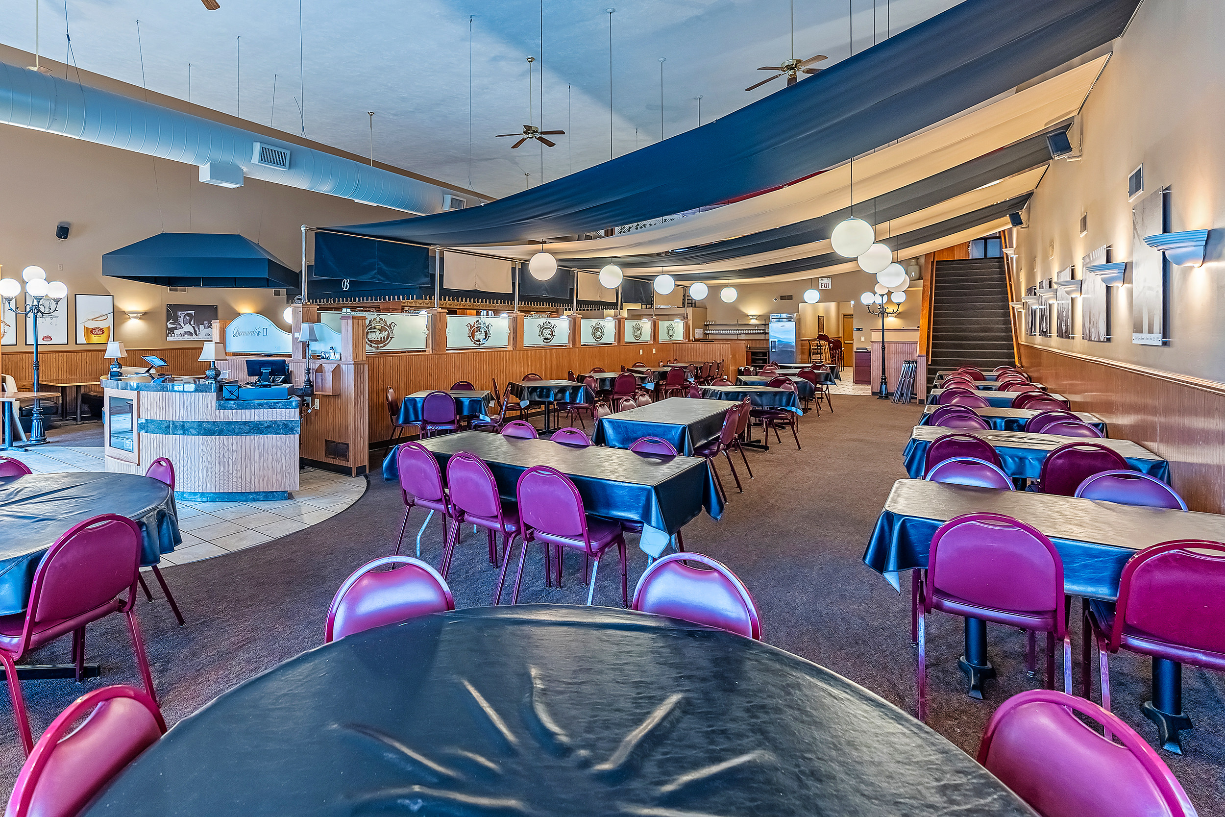 123 N. Mill Street - Turnkey Restaurant, 123 North Mill Street, Pontiac, IL 61764