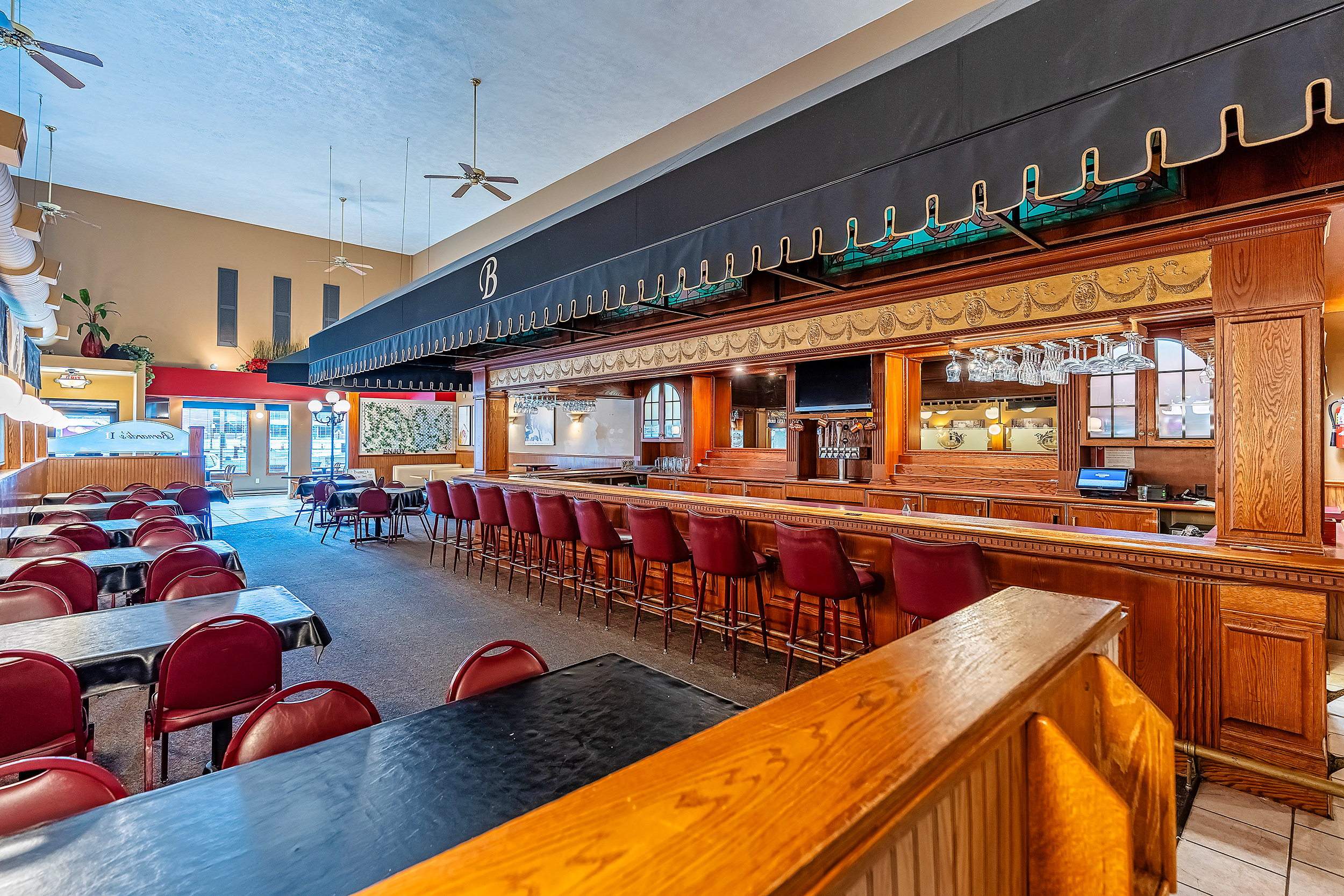 123 N. Mill Street - Turnkey Restaurant, 123 North Mill Street, Pontiac, IL 61764