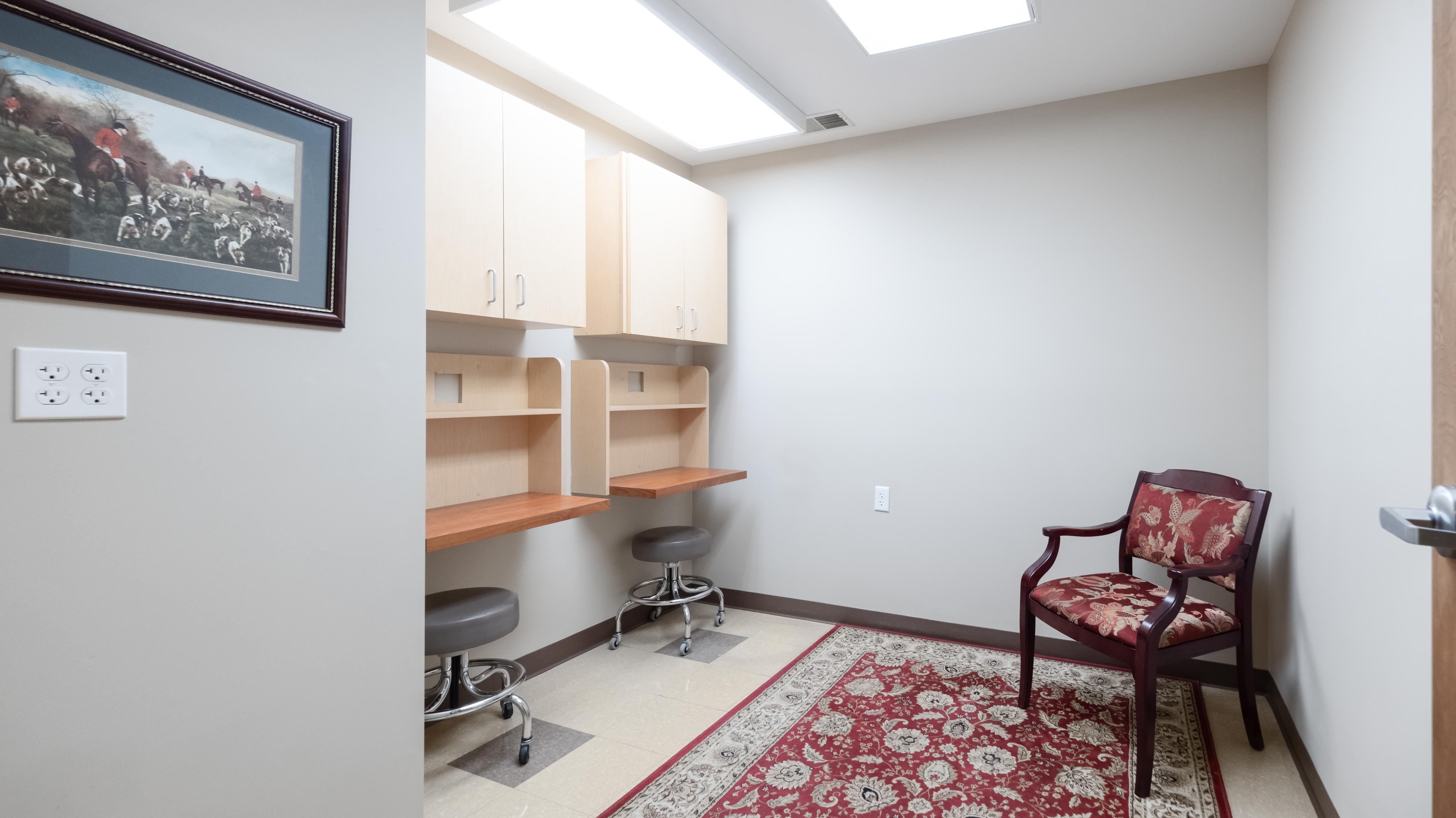 Medical Office in Jeffersontown, 3208 College Drive, Louisville, KY 40299