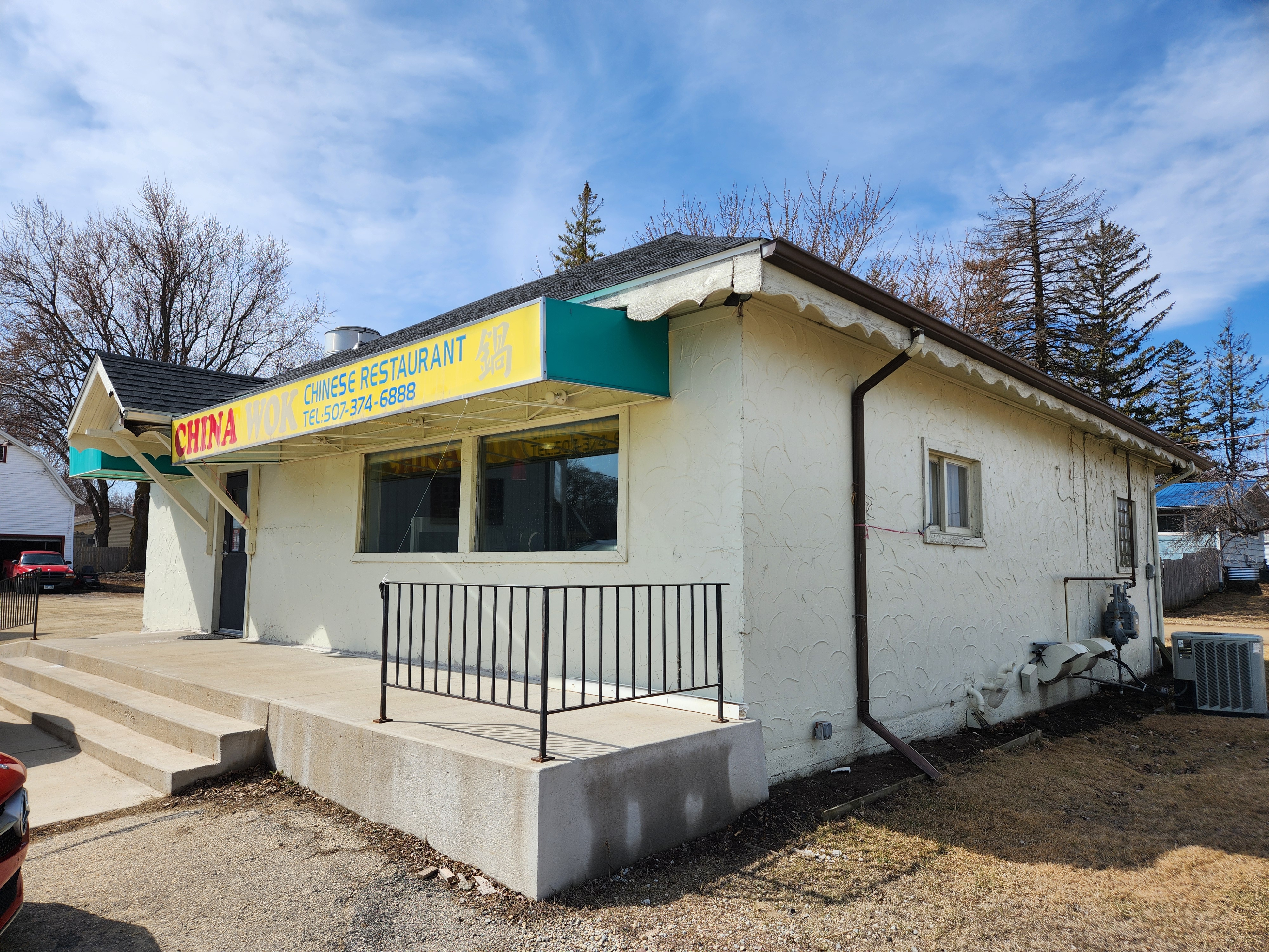 Dodge Center Restaurant, 305 Highway Street West, Dodge Center, MN 55927