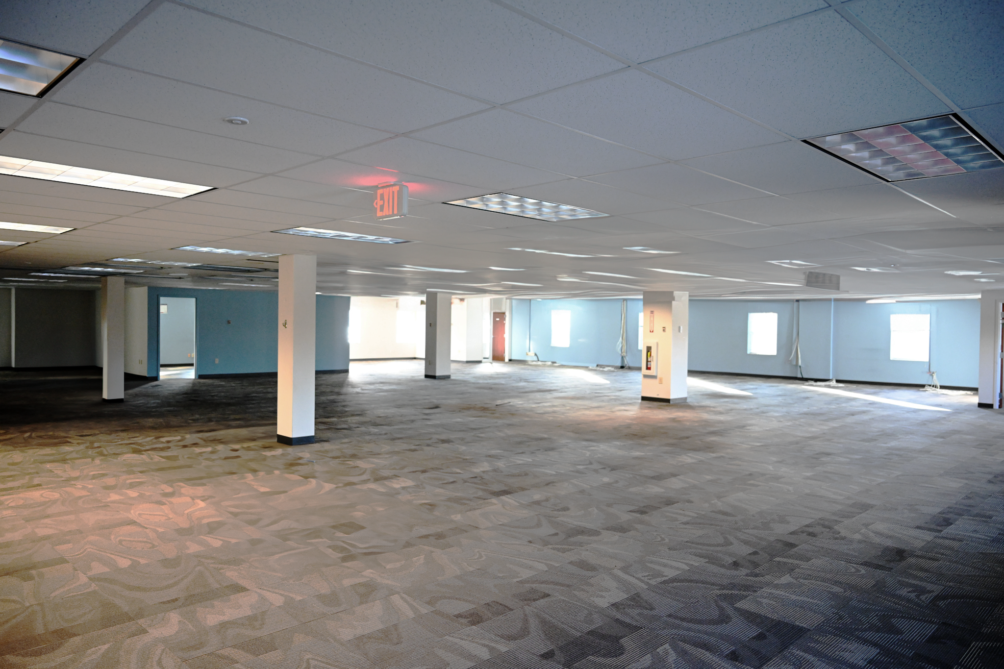 24650 Center Ridge Road, Westlake, OH 44145