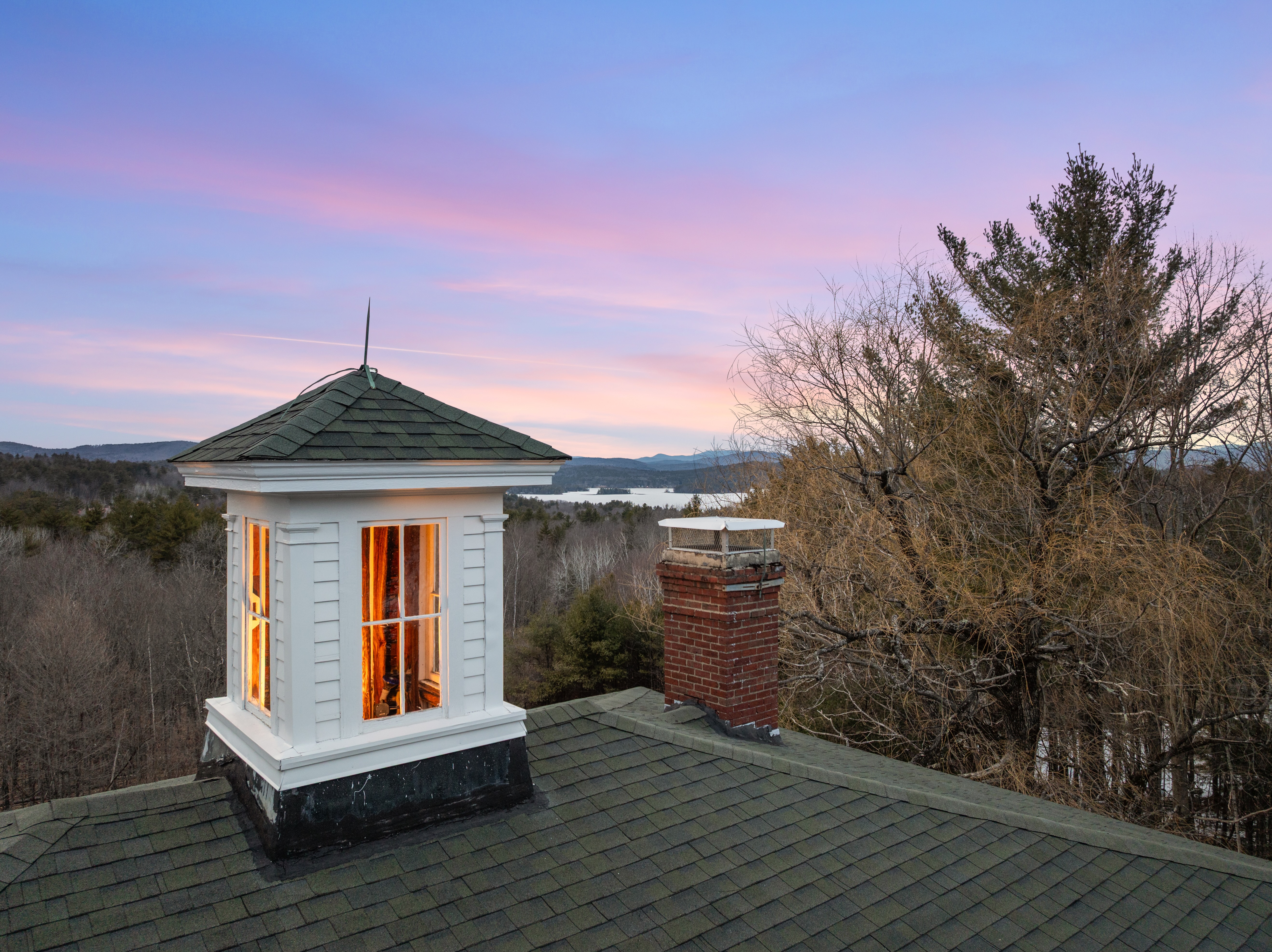 The Ballard House Inn, 53 Parade Road, Meredith, NH 03253