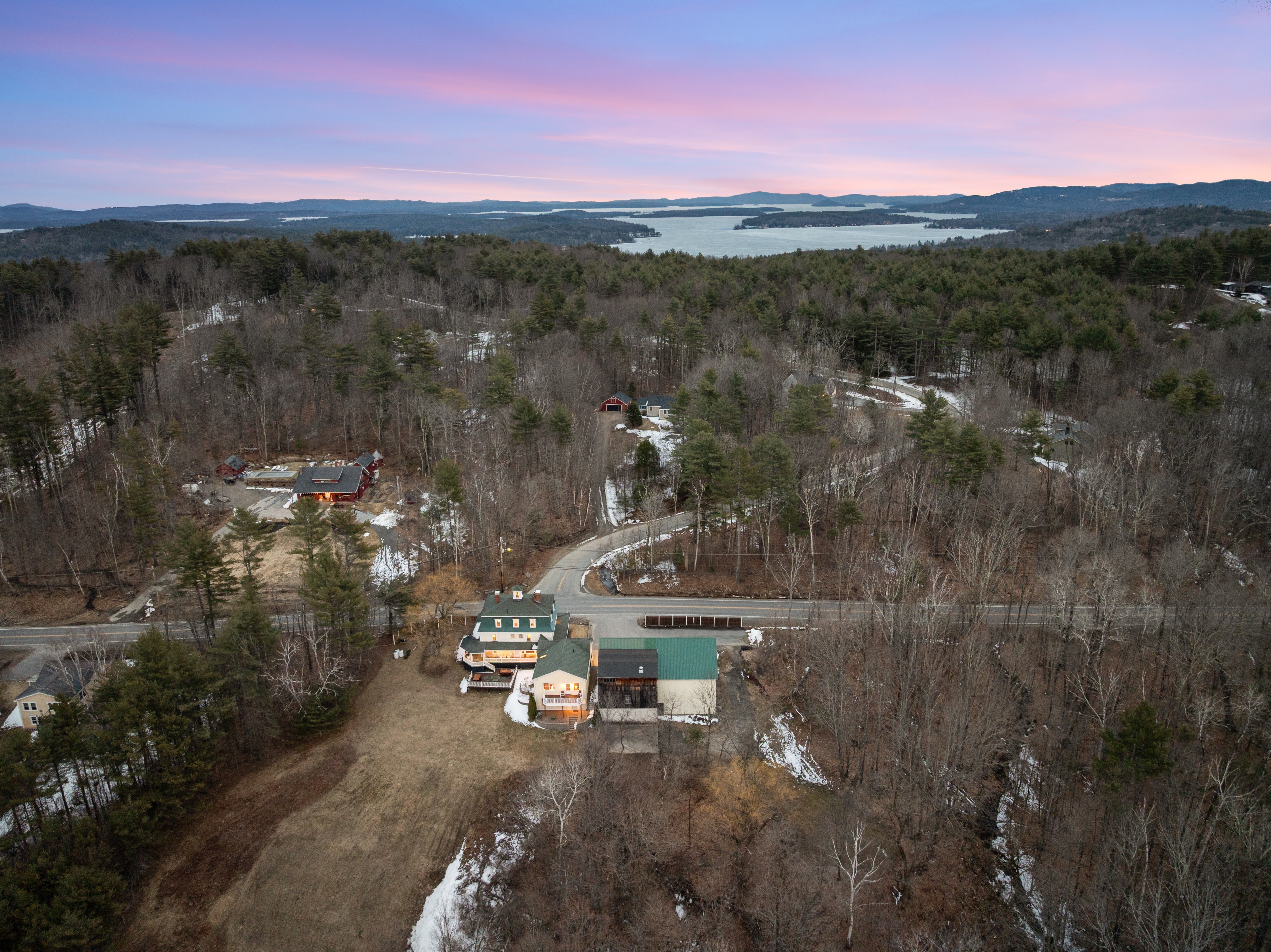 The Ballard House Inn, 53 Parade Road, Meredith, NH 03253