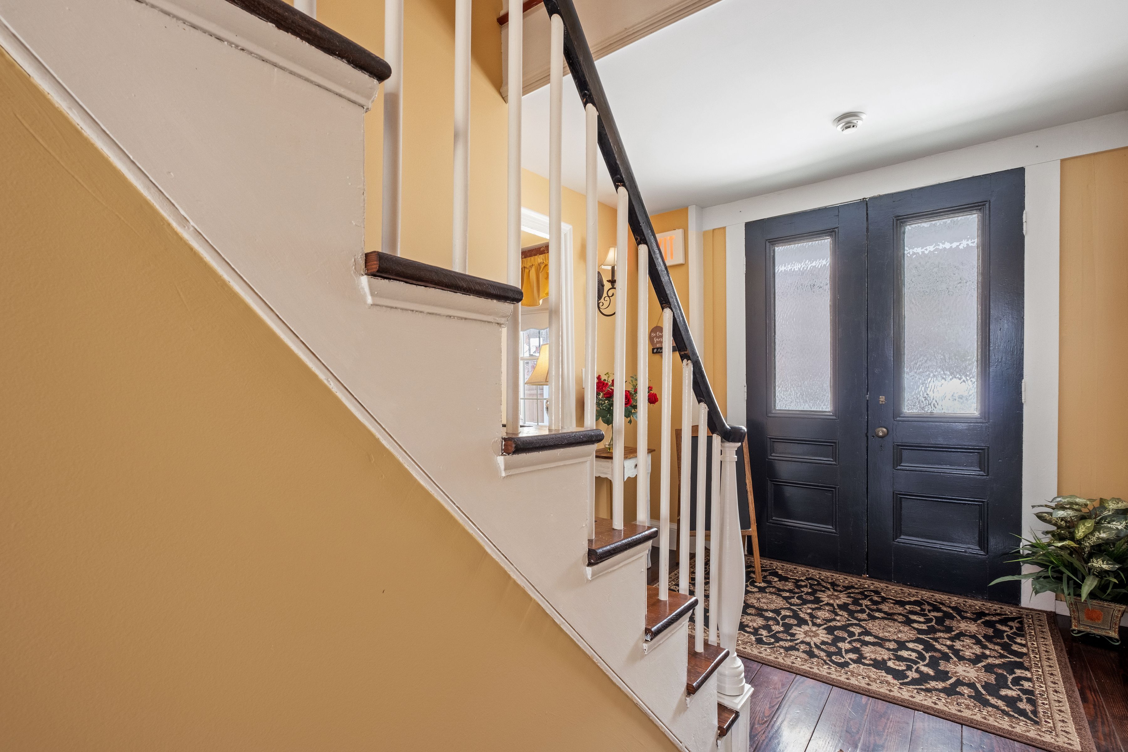 The Ballard House Inn, 53 Parade Road, Meredith, NH 03253