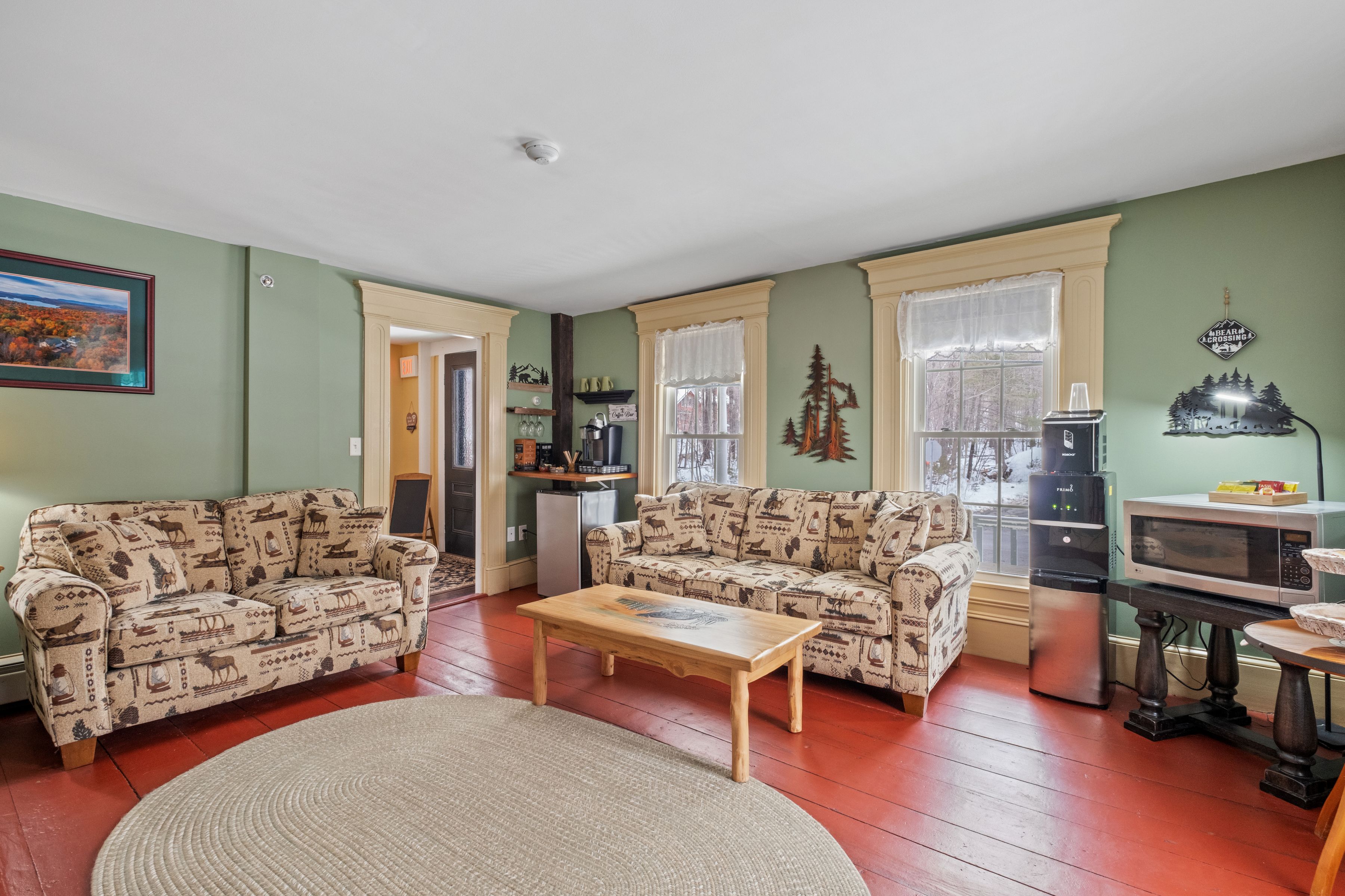 The Ballard House Inn, 53 Parade Road, Meredith, NH 03253
