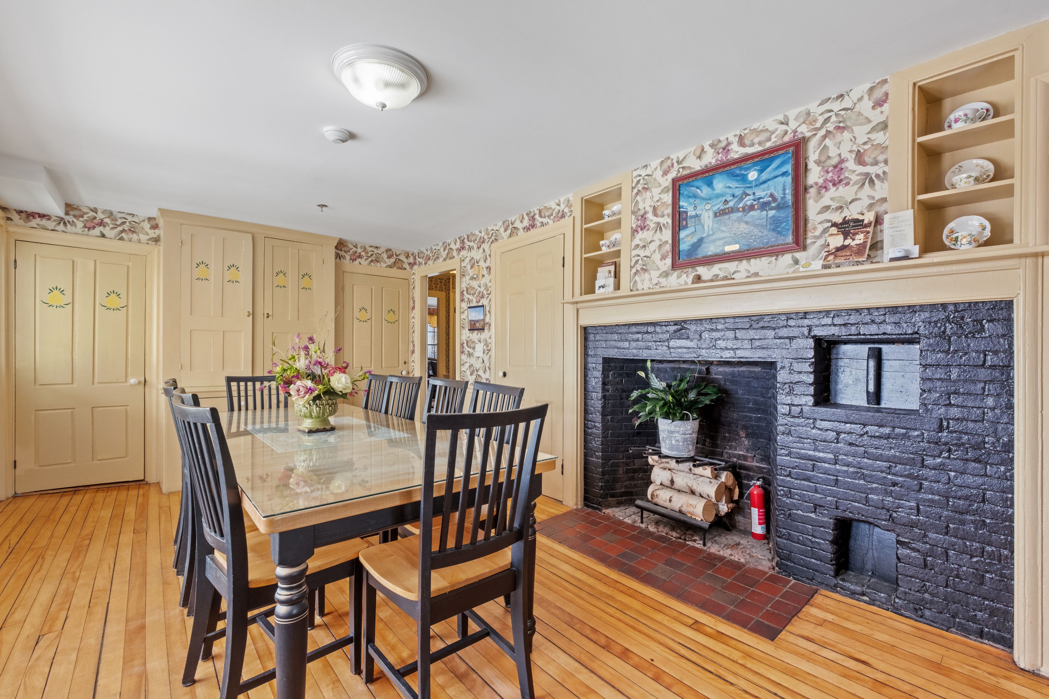 The Ballard House Inn, 53 Parade Road, Meredith, NH 03253