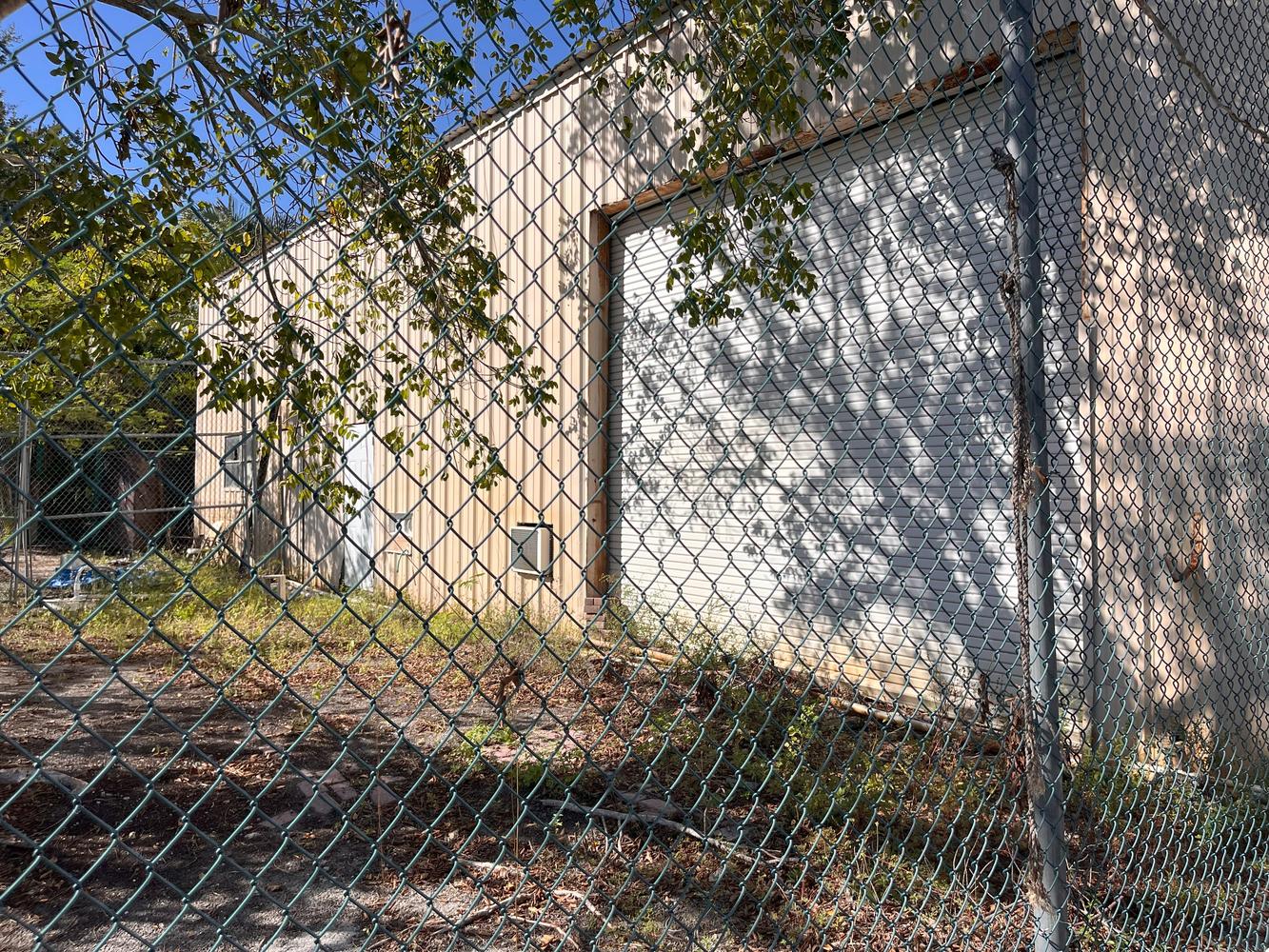 1/2 acre Fenced acreage w/ Bldg/Warehouse, 2719 N. Tamiami Trail, North Fort Myers, FL 33903