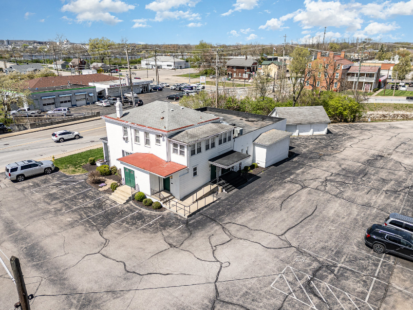 Potential for office, studio, recreation venue!, 10980 Reading Road, Sharonville, OH 45241