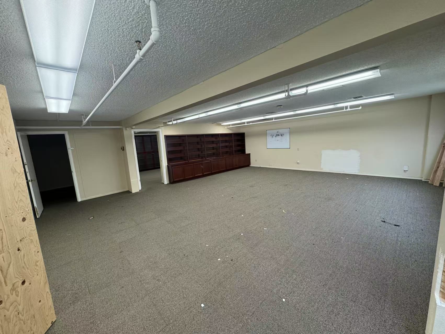Puyallup Prime Location Warehouse For Lease, 10004 162nd Street Court East, Puyallup, WA 98375