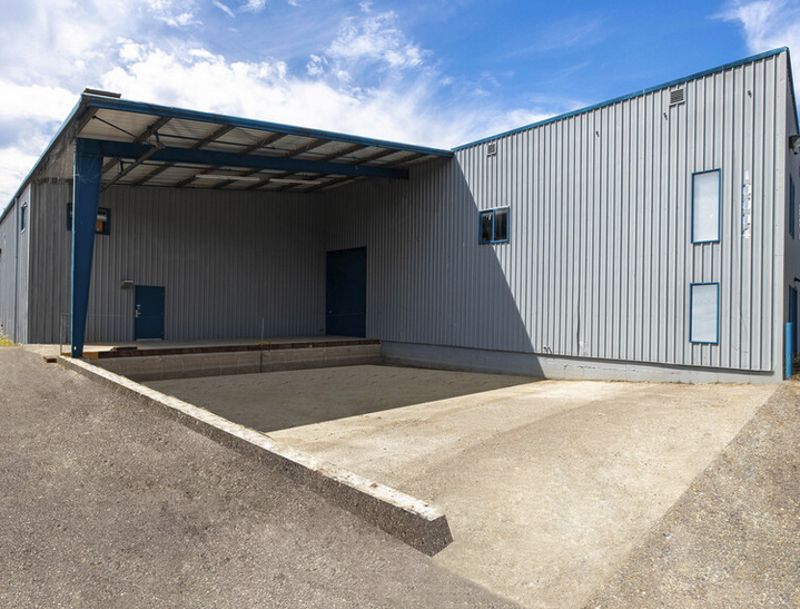 Puyallup Prime Location Warehouse For Lease, 10004 162nd Street Court East, Puyallup, WA 98375