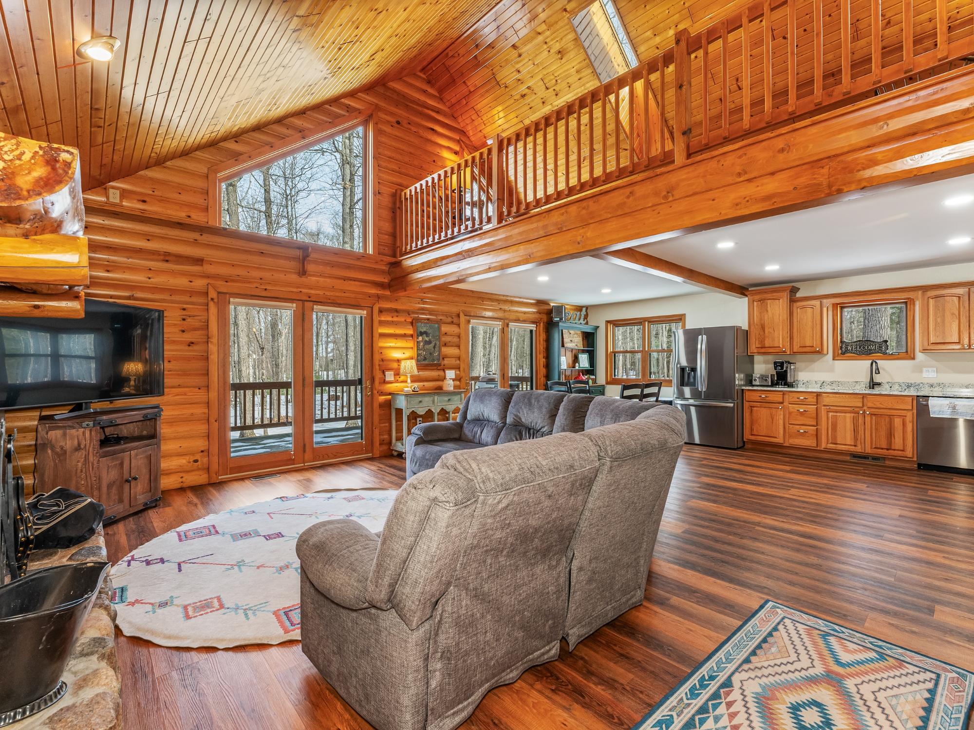 8250 Maplewood Lane, Eagle River, WI 54521