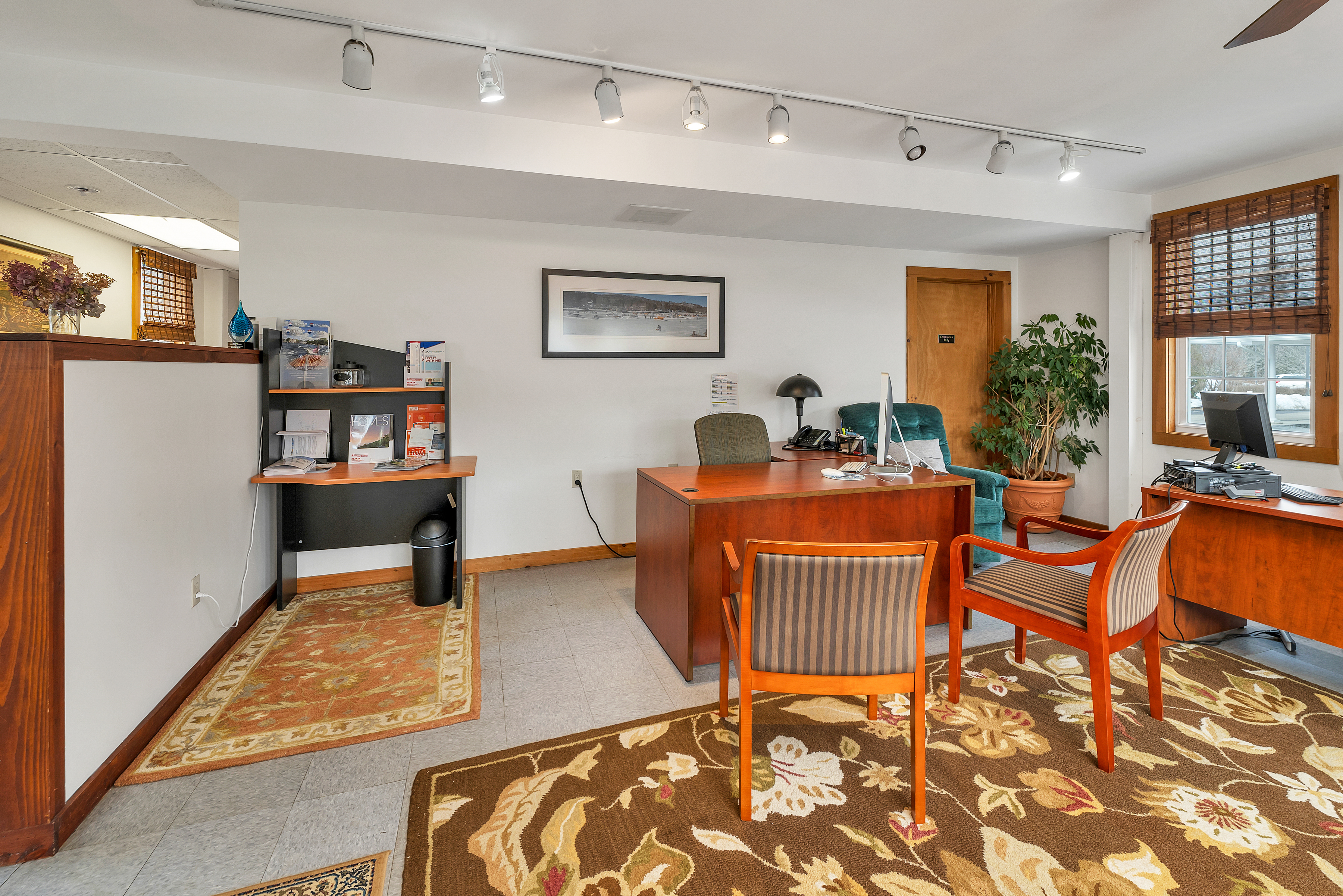 141 Main Street, Alton, NH 03809