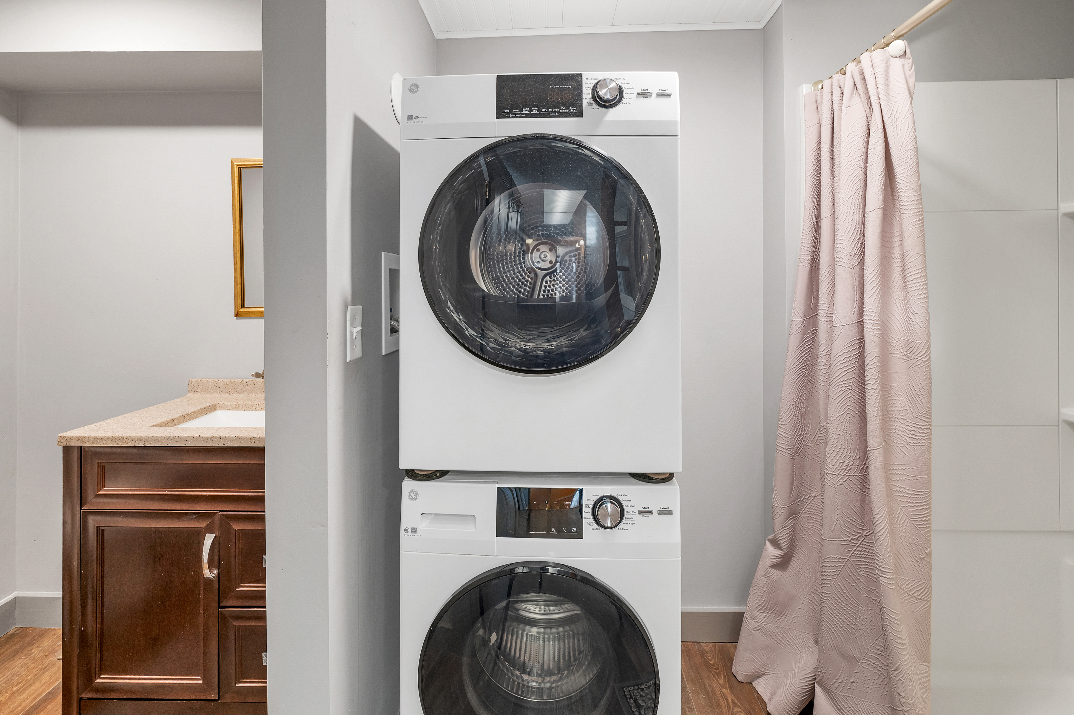 141 Main Street, Alton, NH 03809