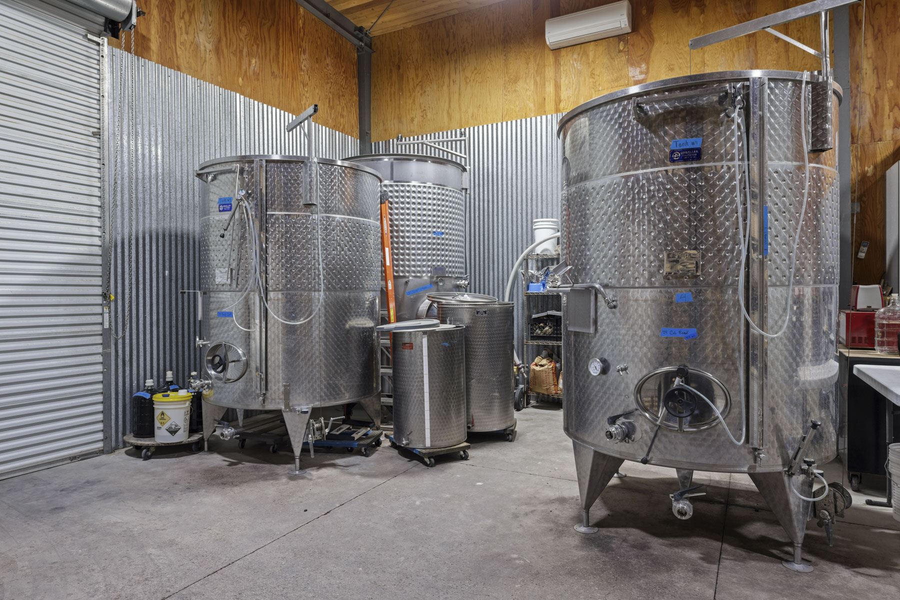 Lodi Estate Winery, 13299 Curry Avenue, Lodi, CA 95240