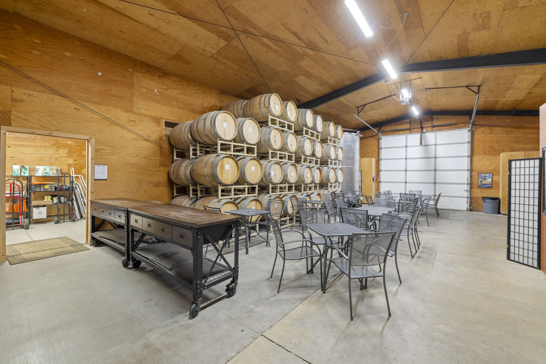 Lodi Estate Winery, 13299 Curry Avenue, Lodi, CA 95240
