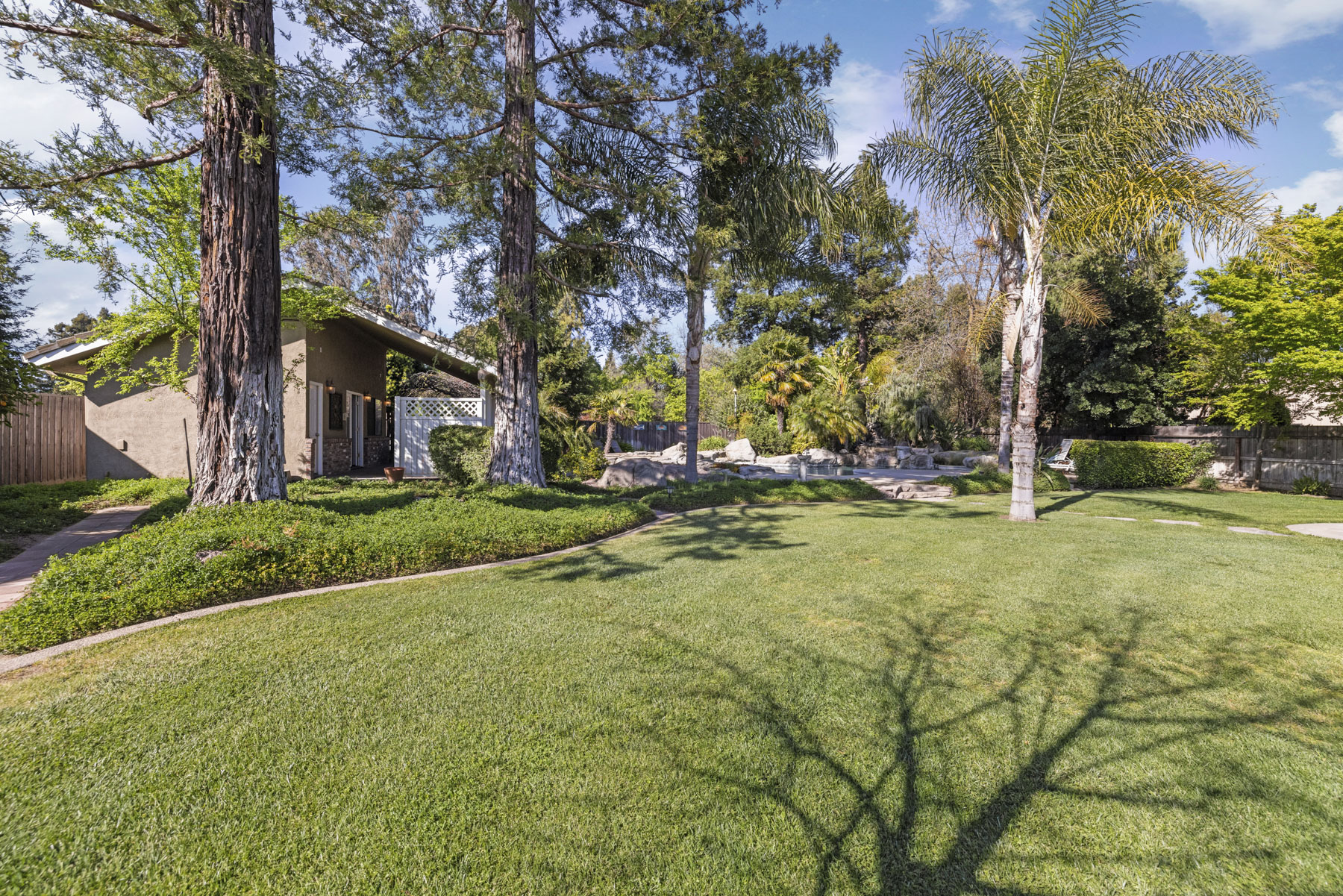Lodi Estate Winery, 13299 Curry Avenue, Lodi, CA 95240