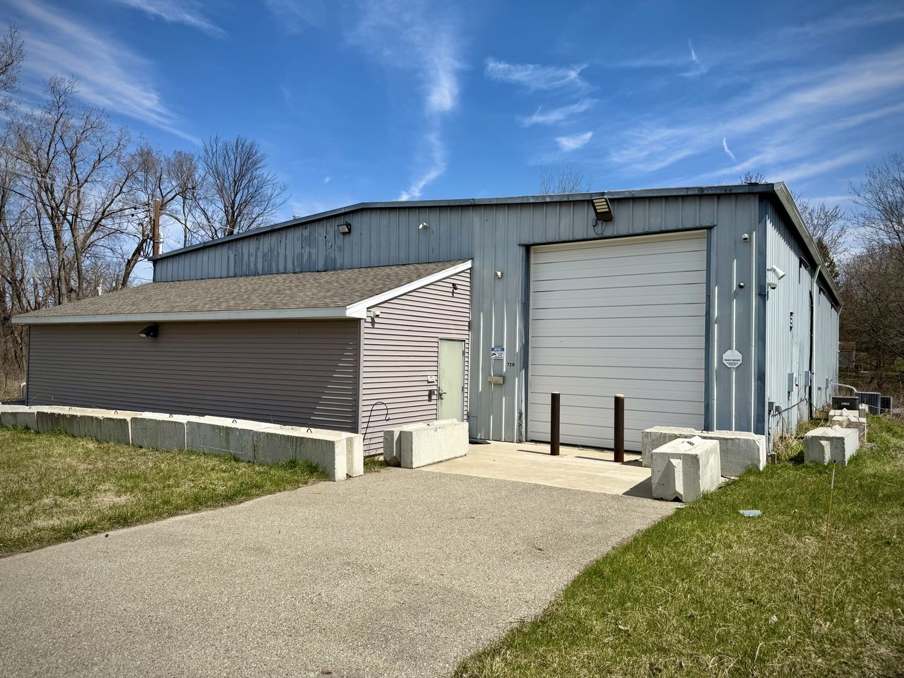 City of Lansing Commercial Grow in Green Zone, 720 Terminal Road, Lansing, MI 48906