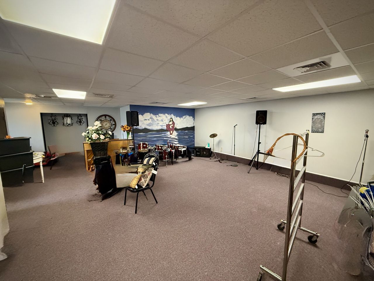 Office Building in Delta Township Near Waverly Rd, 4021 West Michigan Avenue, Lansing, MI 48917