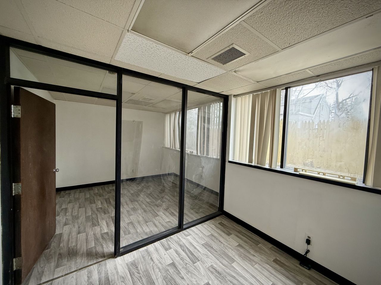 Office Building in Delta Township Near Waverly Rd, 4021 West Michigan Avenue, Lansing, MI 48917