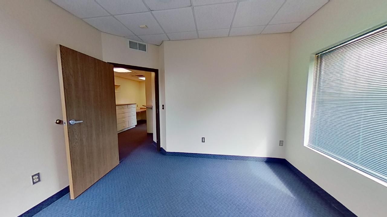 Multi Tenant Medical Office For Sale, 3535 Beecher Road, Flint, MI 48532