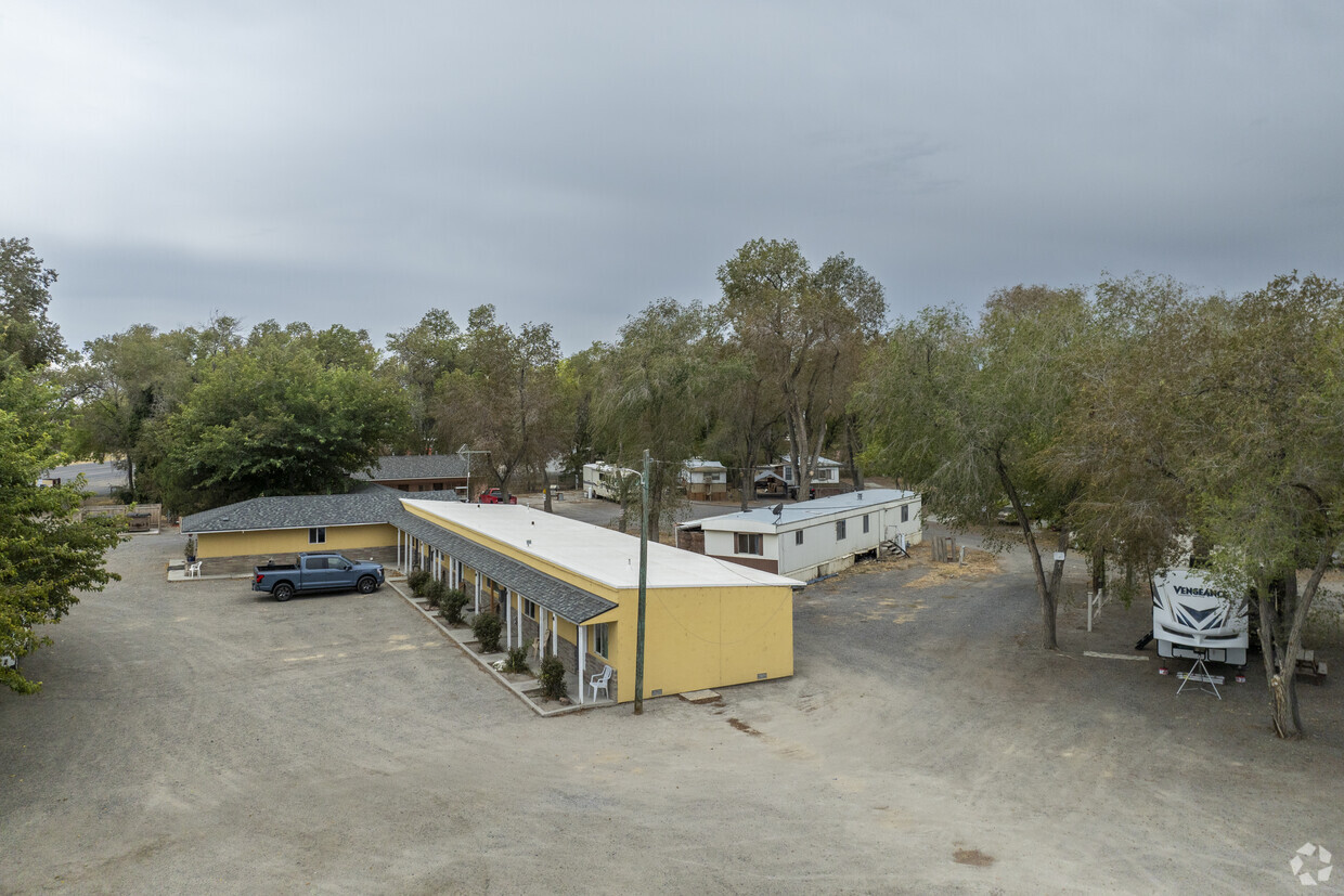 Lovelock Hospitality & RV Park, 55 Cornell Avenue, Lovelock, NV 89419