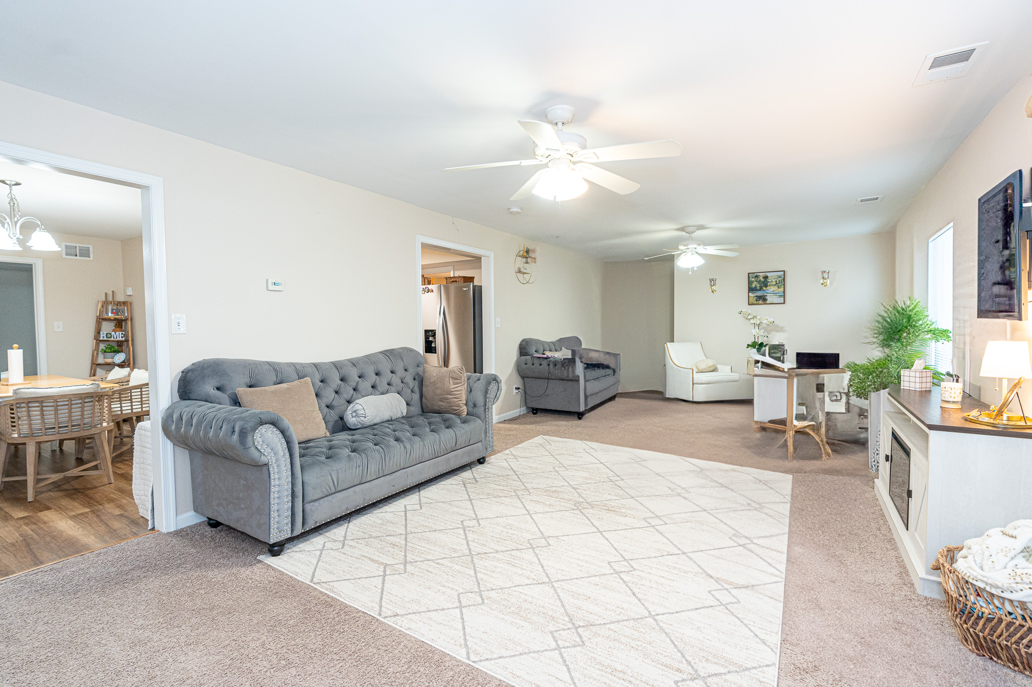 Mixed Use Commercial Gem - 1325 S Philadelphia Blvd, 1325 South Philadelphia Boulevard, Aberdeen, MD 21001