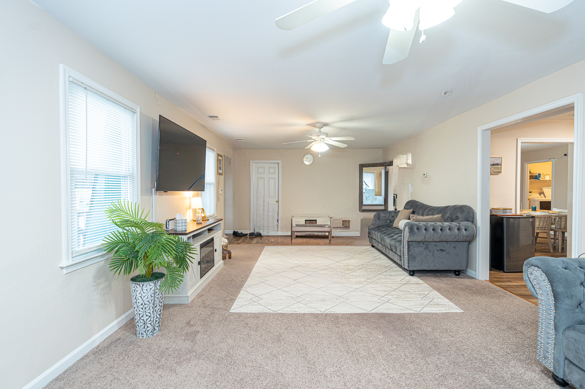 Mixed Use Commercial Gem - 1325 S Philadelphia Blvd, 1325 South Philadelphia Boulevard, Aberdeen, MD 21001