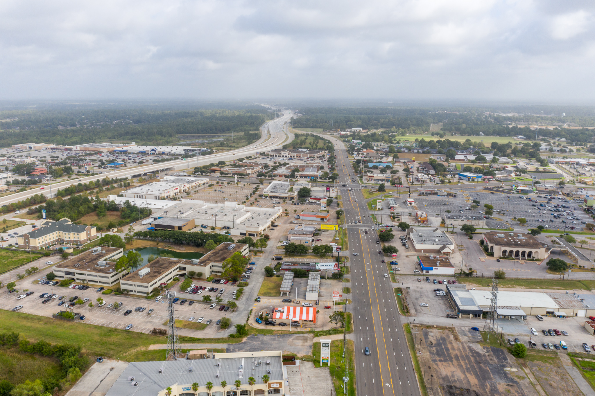 2nd GENERATION IN LINE SPACE AVAILABLE-SIGNALIZED HARD CORNER - MOVE IN READY, 28155 SH 249, Tomball , TX 77357