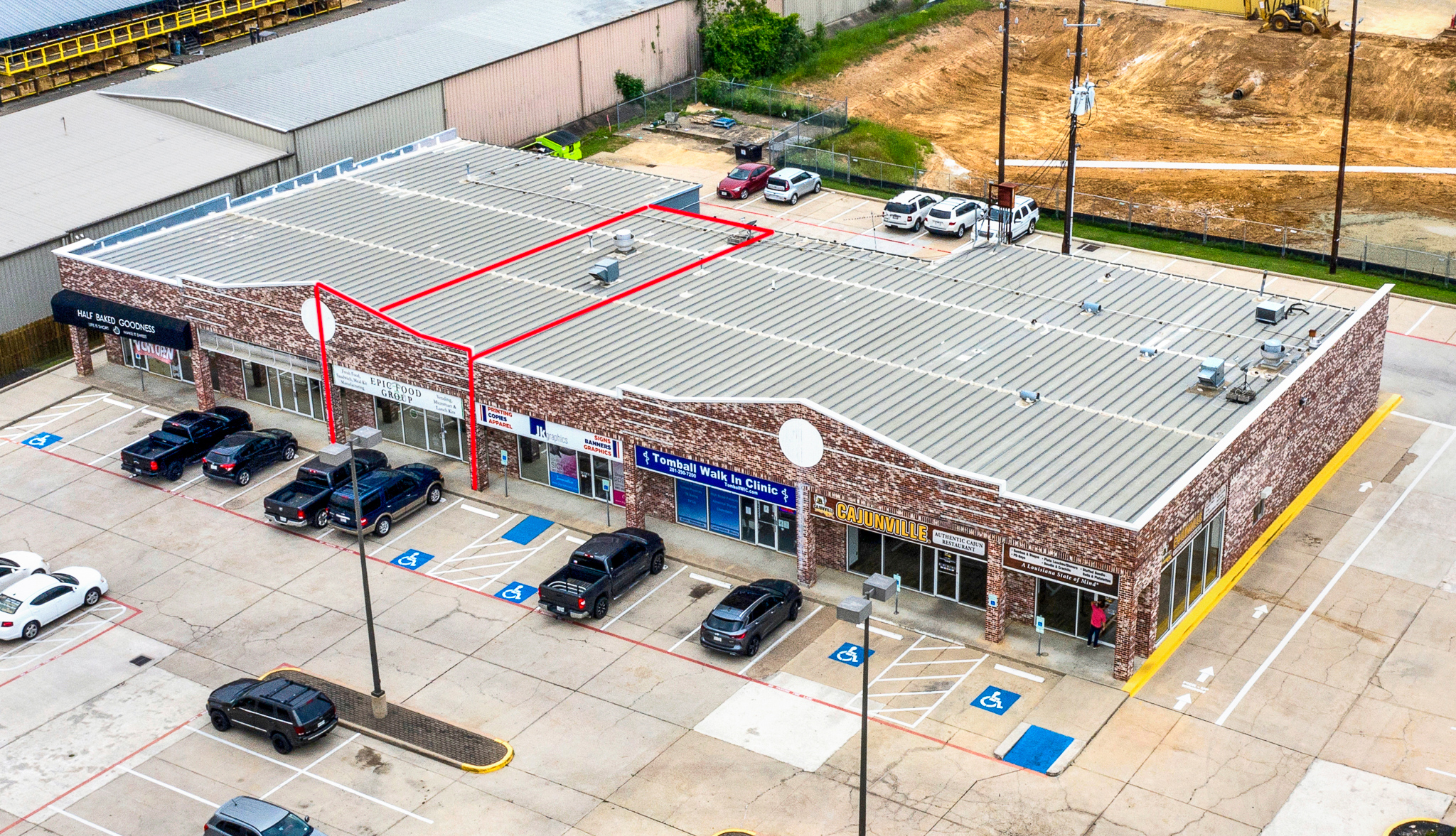 2nd GENERATION IN LINE SPACE AVAILABLE-SIGNALIZED HARD CORNER - MOVE IN READY, 28155 SH 249, Tomball , TX 77357