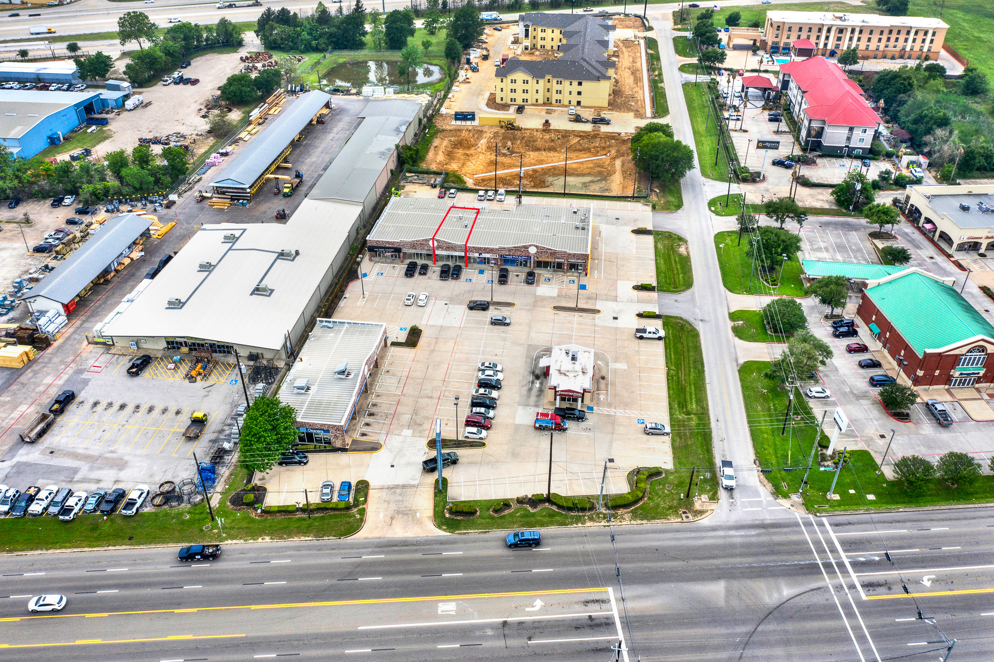 2nd GENERATION IN LINE SPACE AVAILABLE-SIGNALIZED HARD CORNER - MOVE IN READY, 28155 SH 249, Tomball , TX 77357