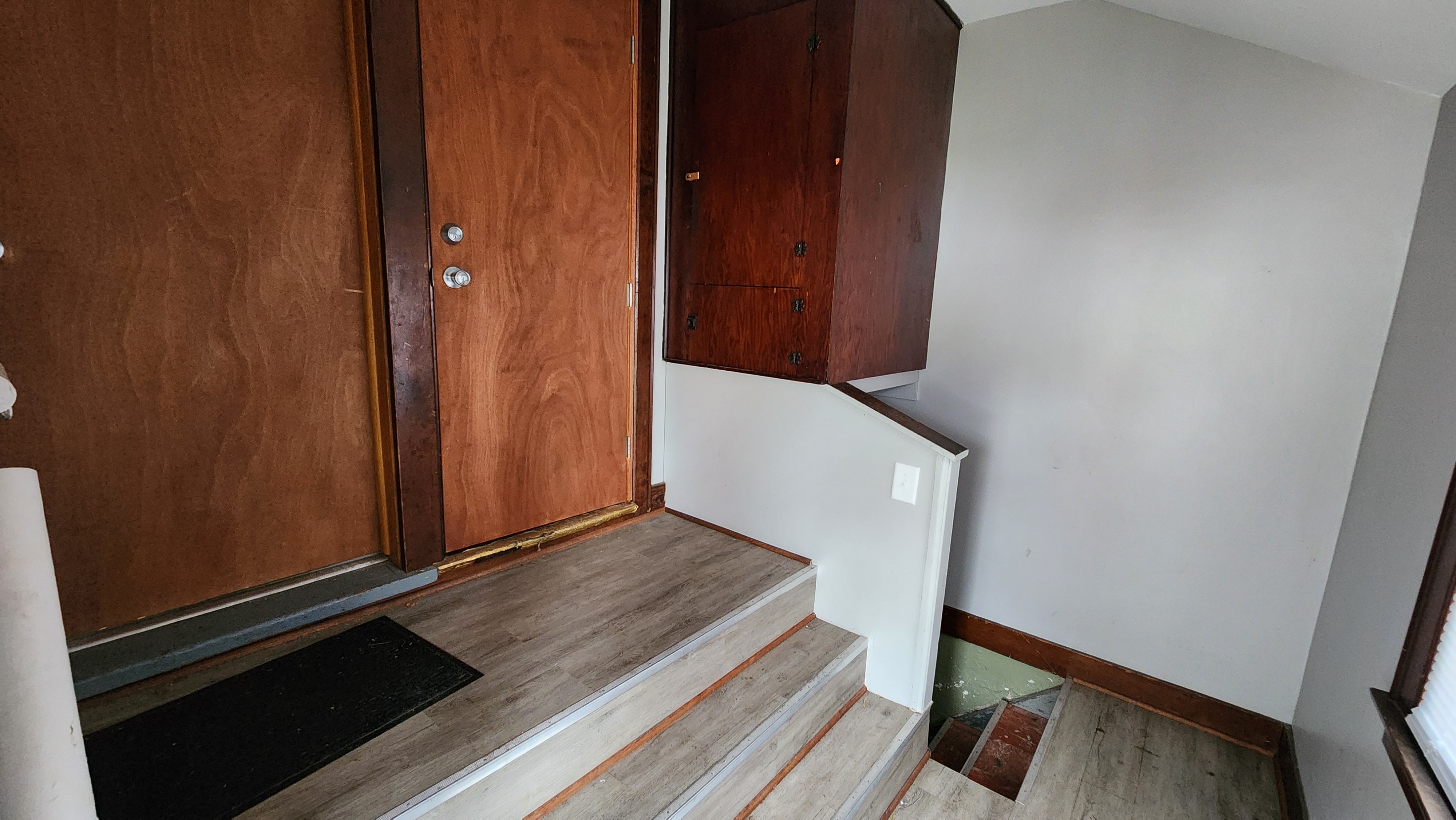 Triplex in Austin, 1110 West Oakland Avenue, Austin, MN 55912