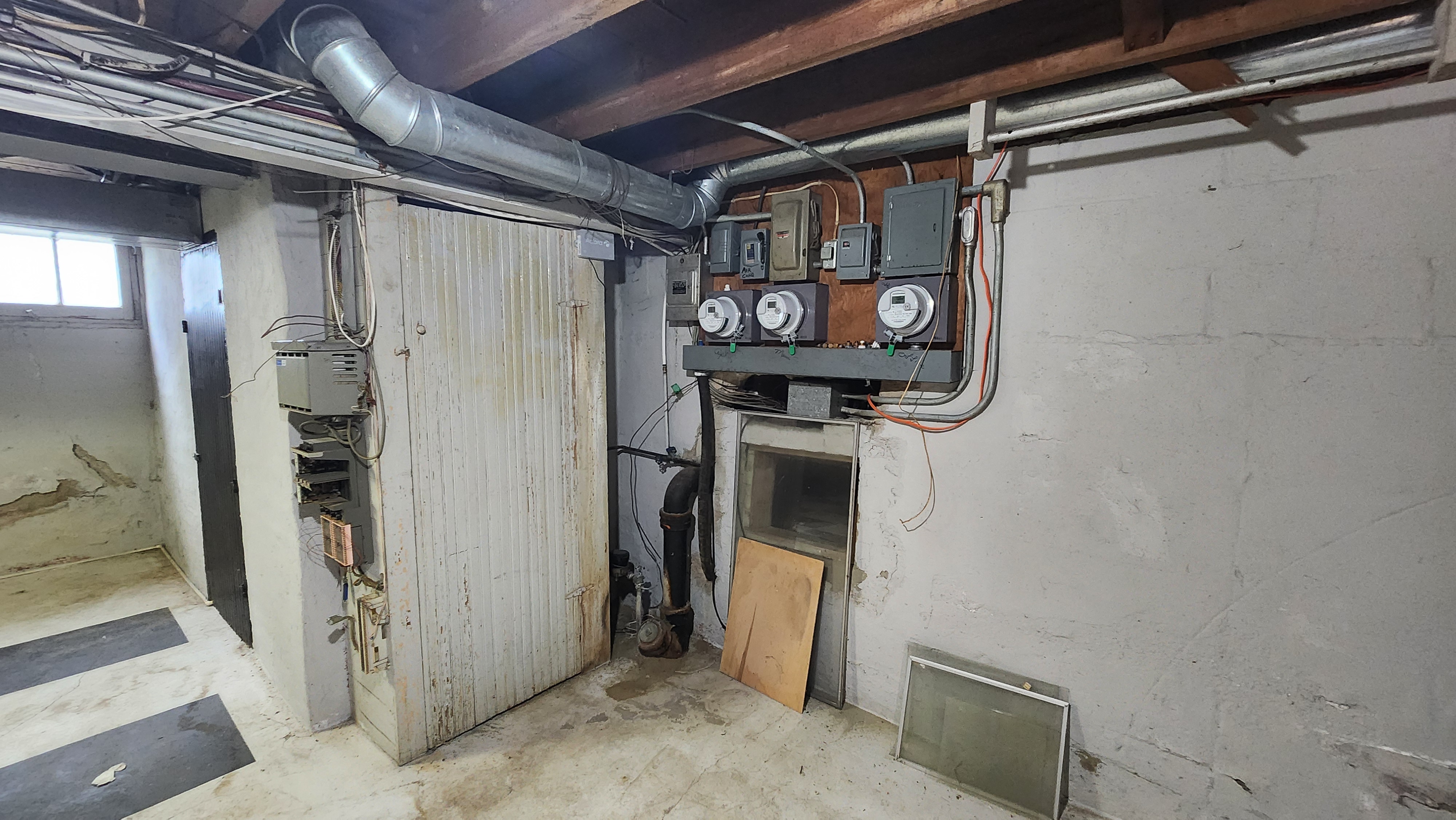 Triplex in Austin, 1110 West Oakland Avenue, Austin, MN 55912