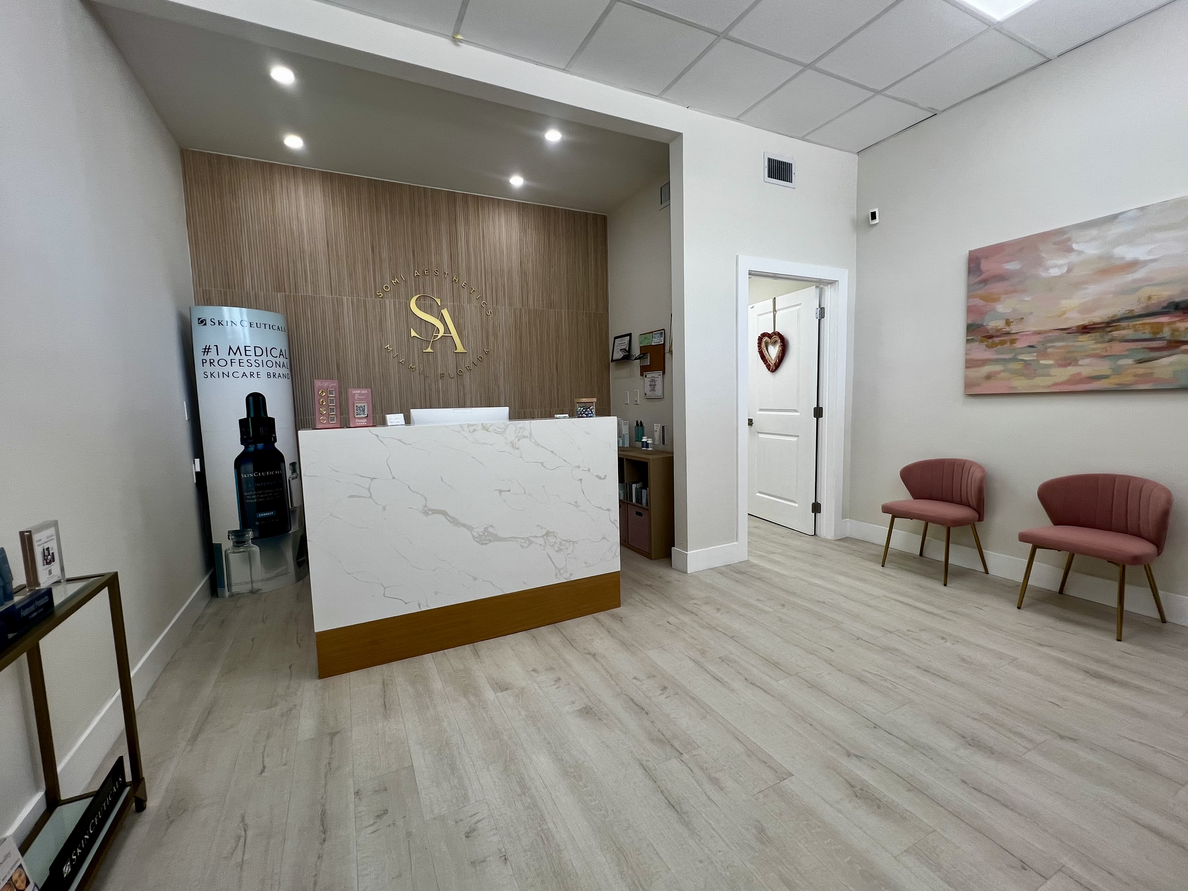 Pinecrest Shops, 10531 South Dixie Highway, Miami, FL 33156