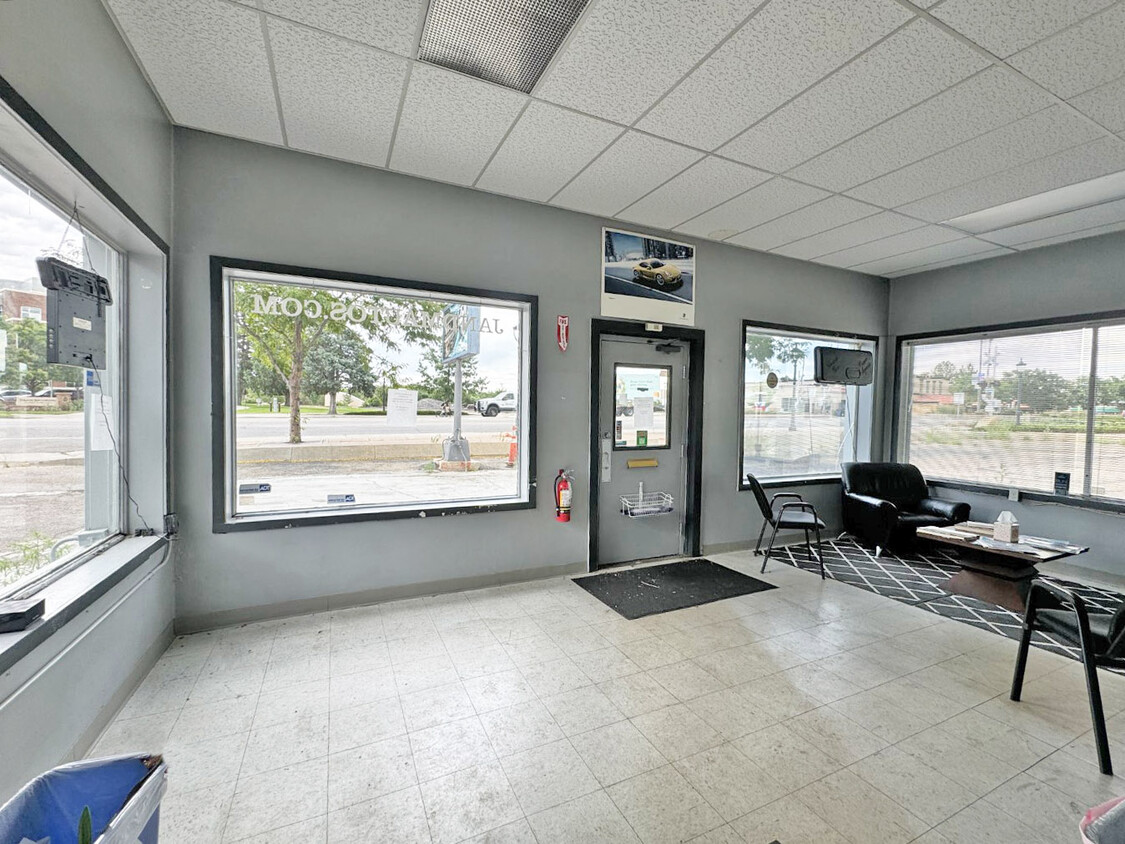 425 North College Avenue, Fort Collins, CO 80524