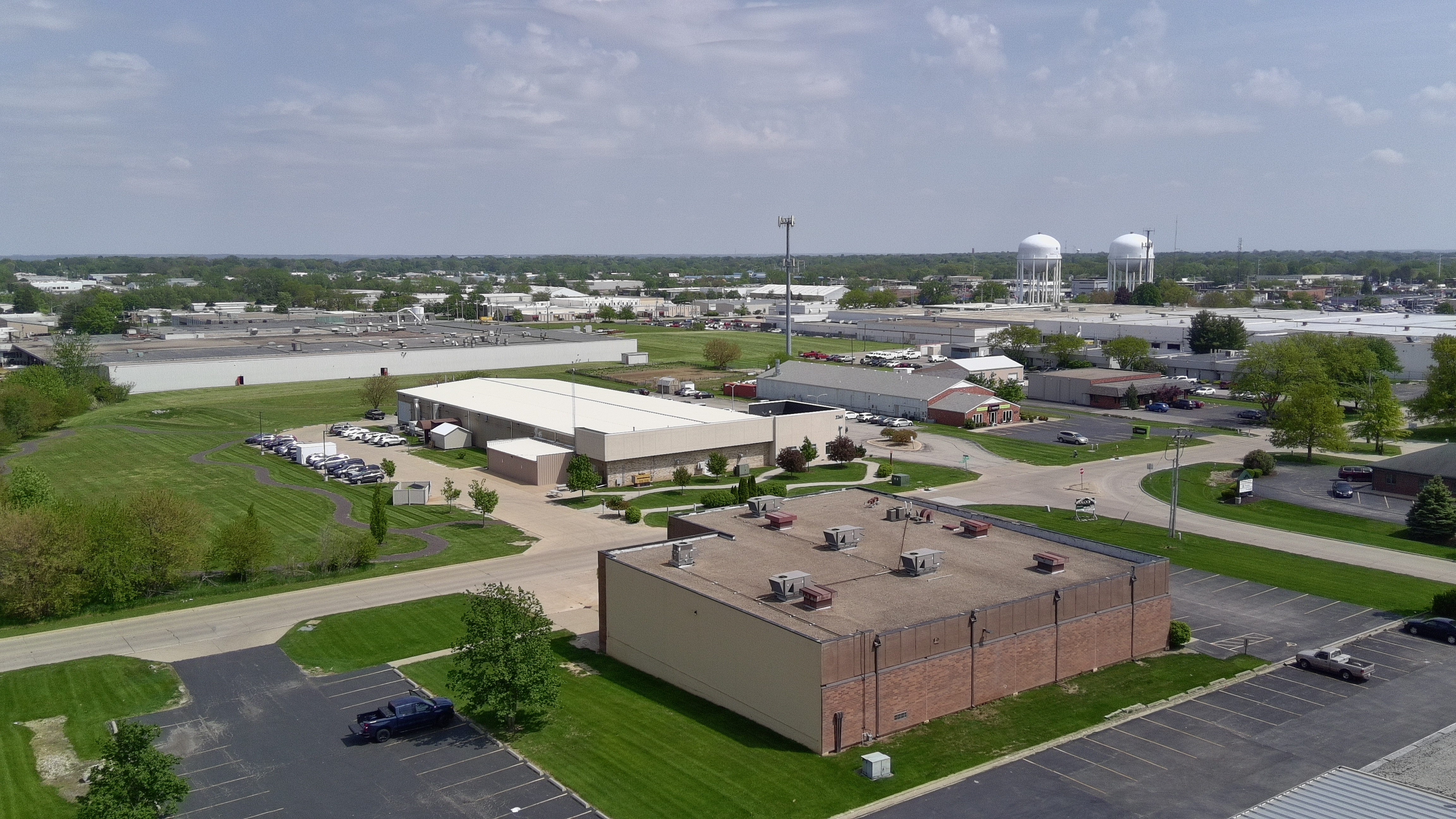 2305 W Altorfer Drive, 2305 W Altorfer Drive, Peoria, IL 61615