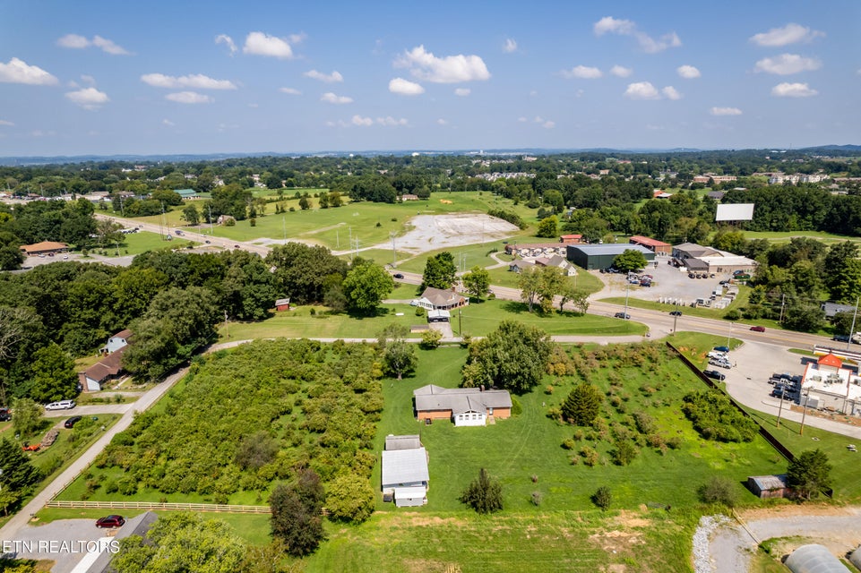 Prime Income-Producing Blueberry Farm & Residence, 111 Harmon Road, Maryville, TN 37804