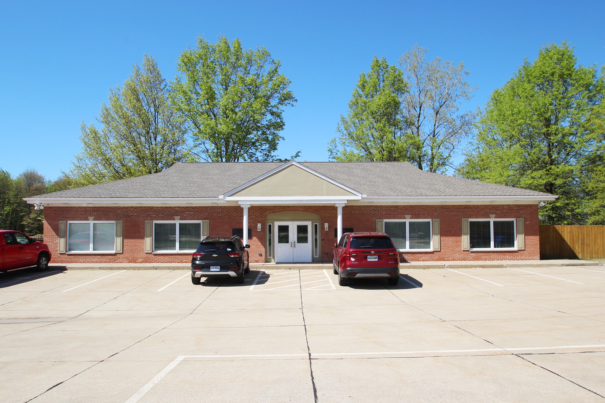 Updated 5,265 Sf Office Building For Sale