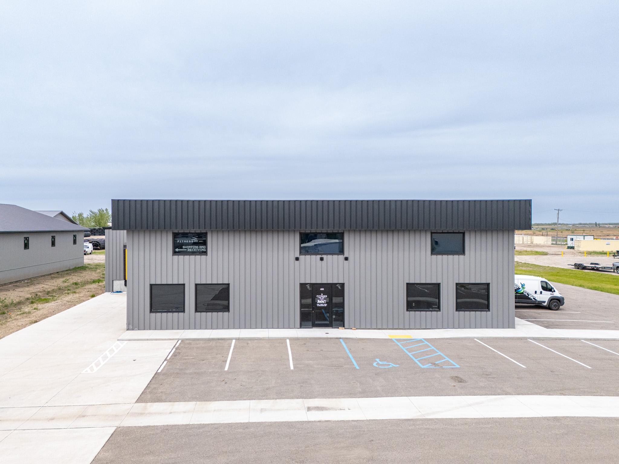 2022 Commercial Shop For Sale, 4252 16th Avenue North, Grand Forks, ND 58203