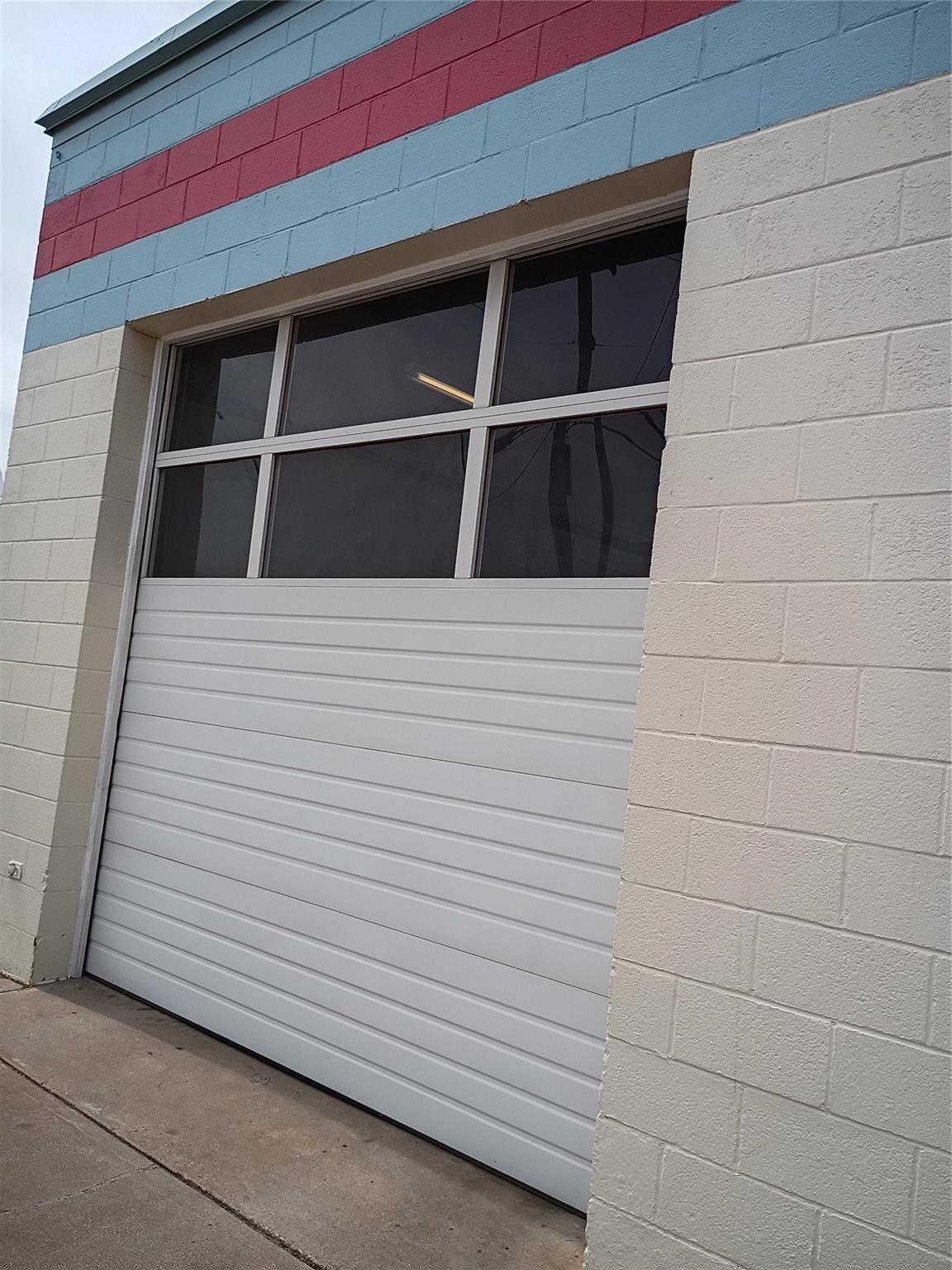 1609 Broadway Street, Sweetwater, Texas 79556, 1609 West Broadway Street, Sweetwater, TX 79556