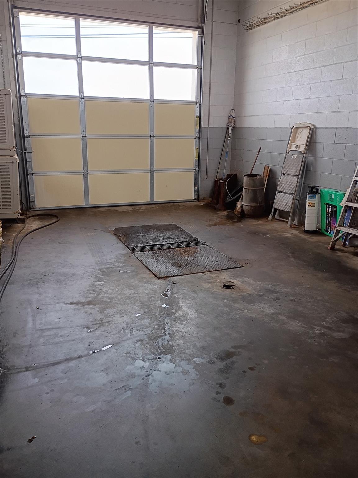 1609 Broadway Street, Sweetwater, Texas 79556, 1609 West Broadway Street, Sweetwater, TX 79556