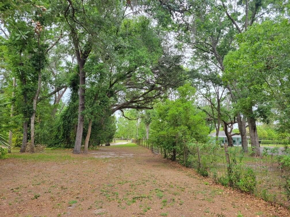 Rare 7.5 acre Multi-Use Investment Property, 4045-4049 Allen Road, Zephyrhills, FL 33541