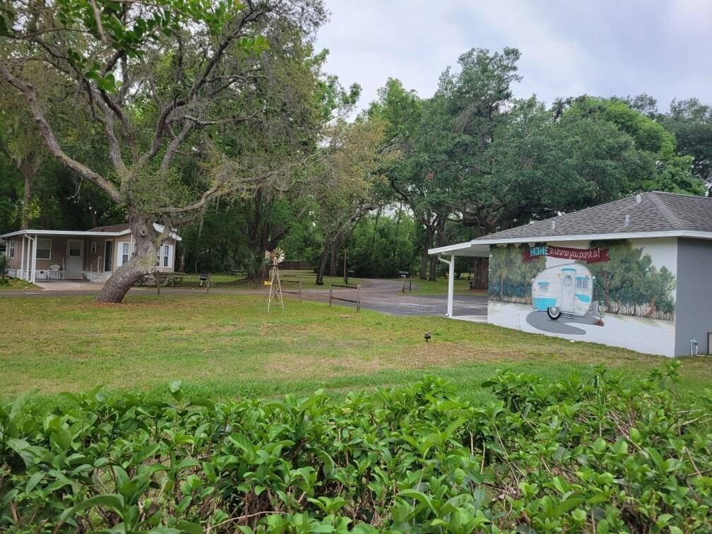 Rare 7.5 acre Multi-Use Investment Property, 4045-4049 Allen Road, Zephyrhills, FL 33541