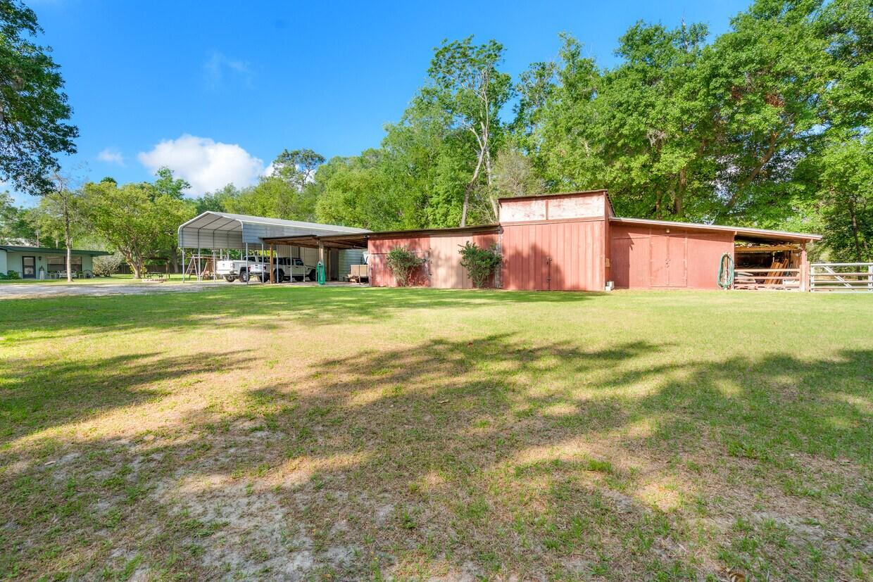 Rare 7.5 acre Multi-Use Investment Property, 4045-4049 Allen Road, Zephyrhills, FL 33541